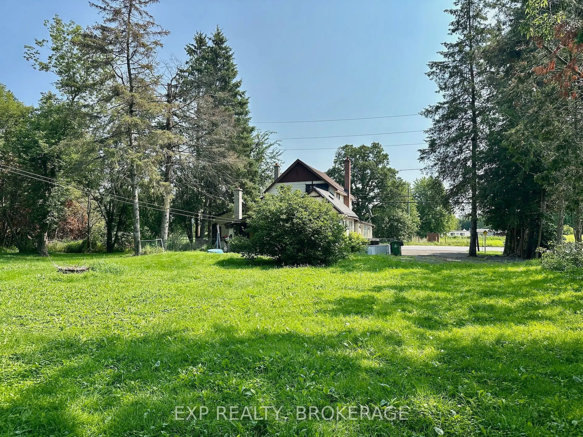 2295 SYDENHAM Road