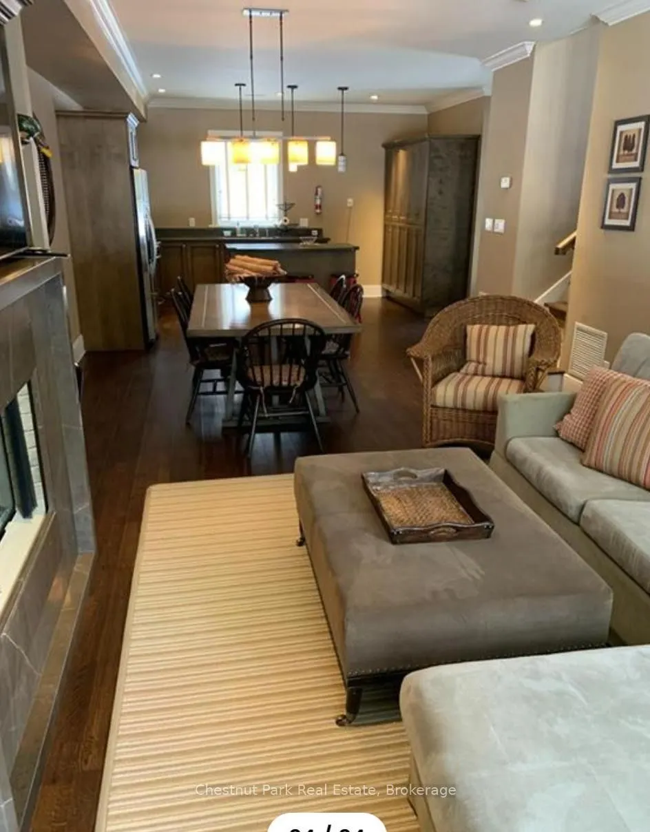 301 EMERALD HILLS Court #11