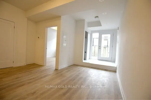 25 Palace Street #P36