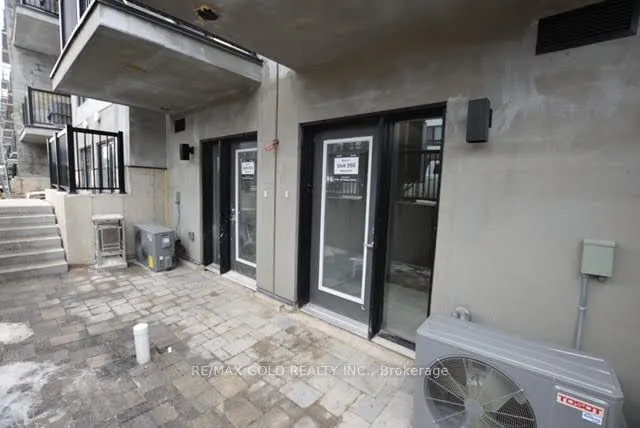 25 Palace Street #P36