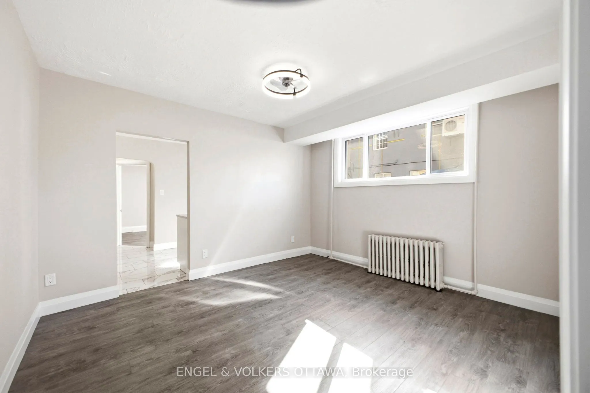 287 St Laurent Boulevard