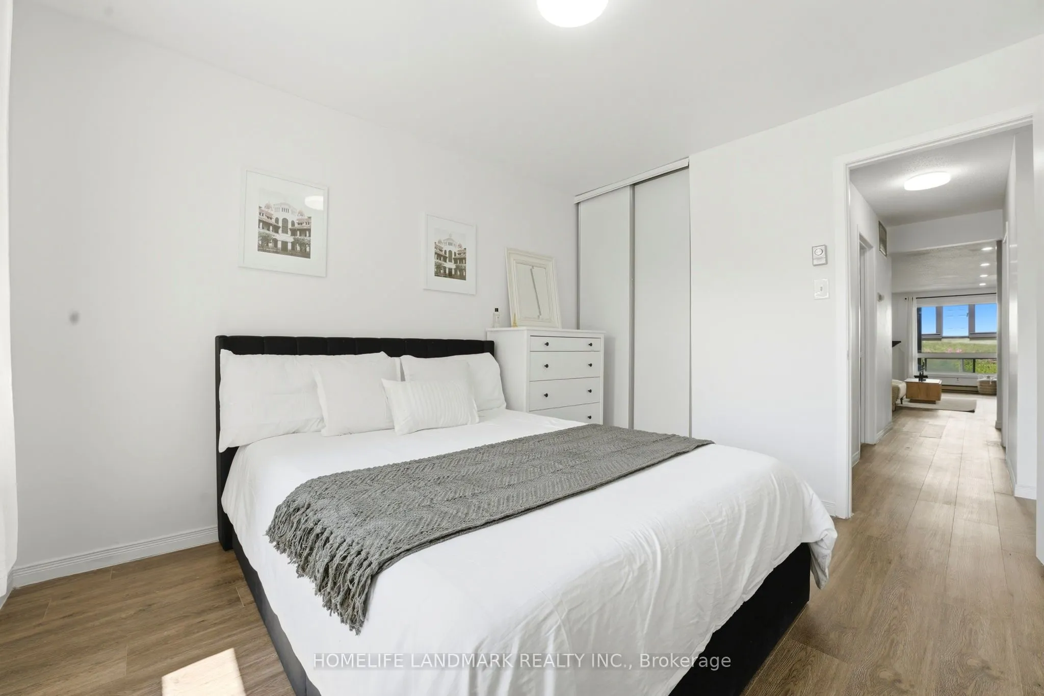 7 Harness Lane #B