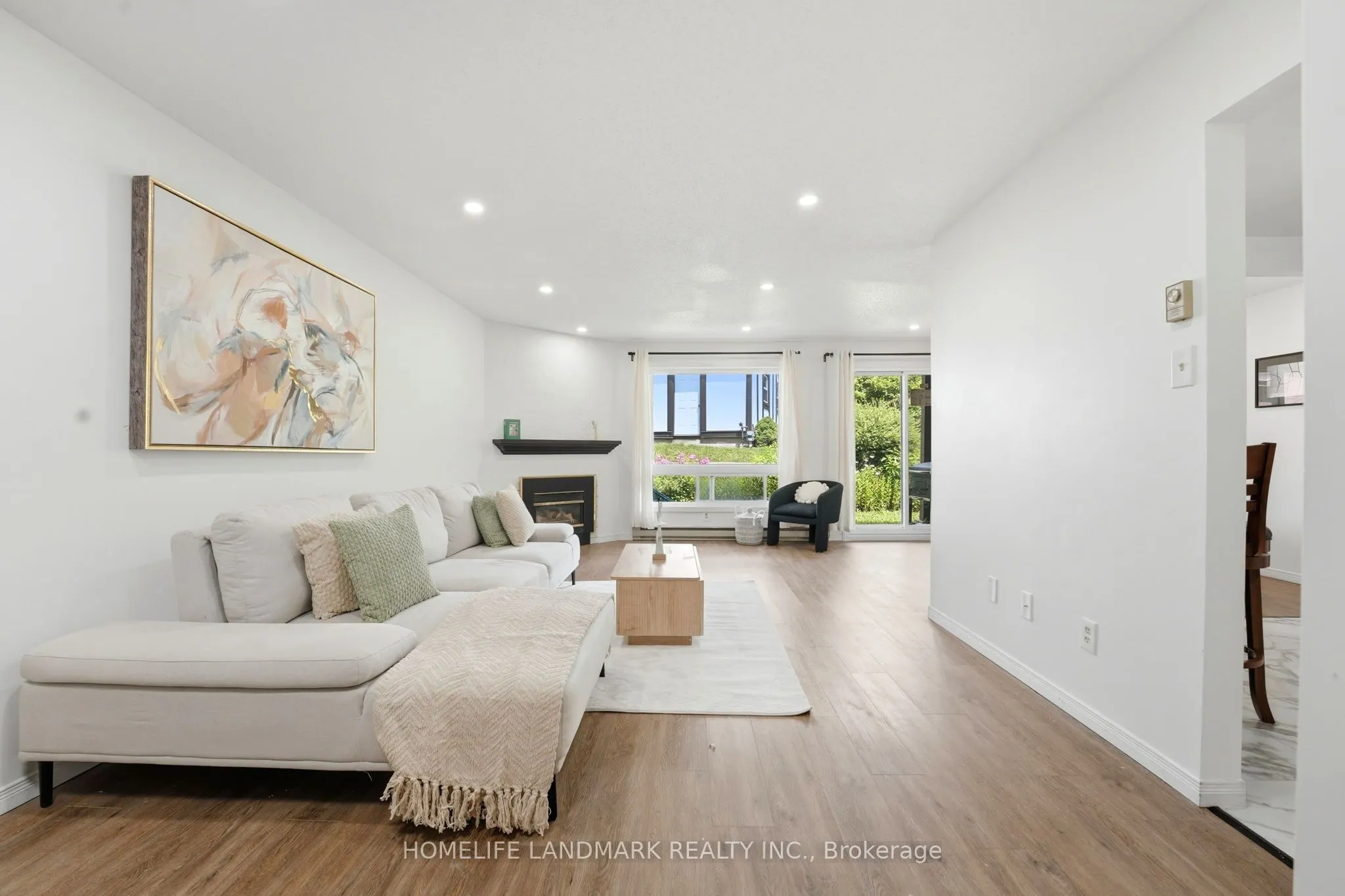 7 Harness Lane #B