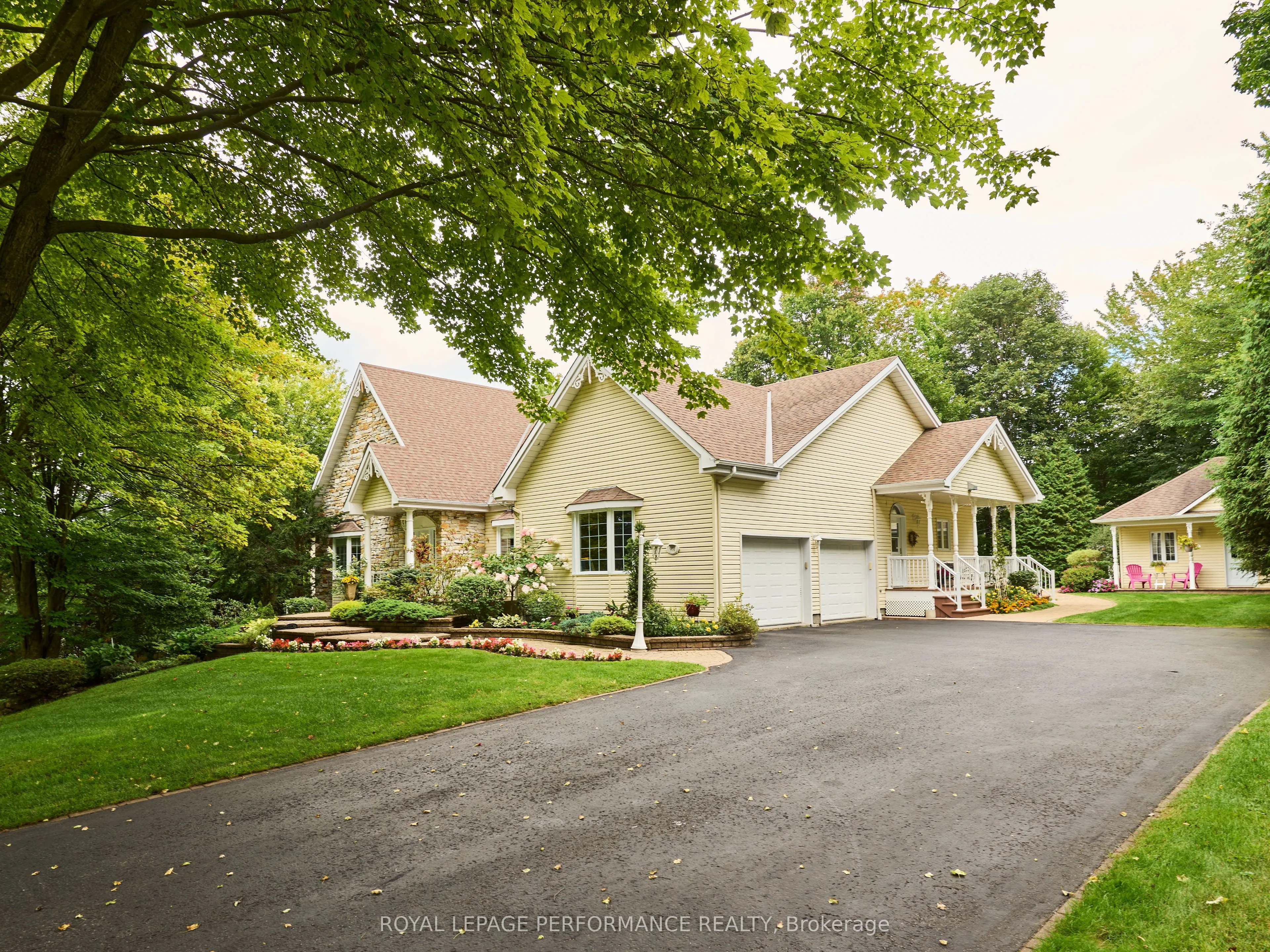 951 Golf Club Road