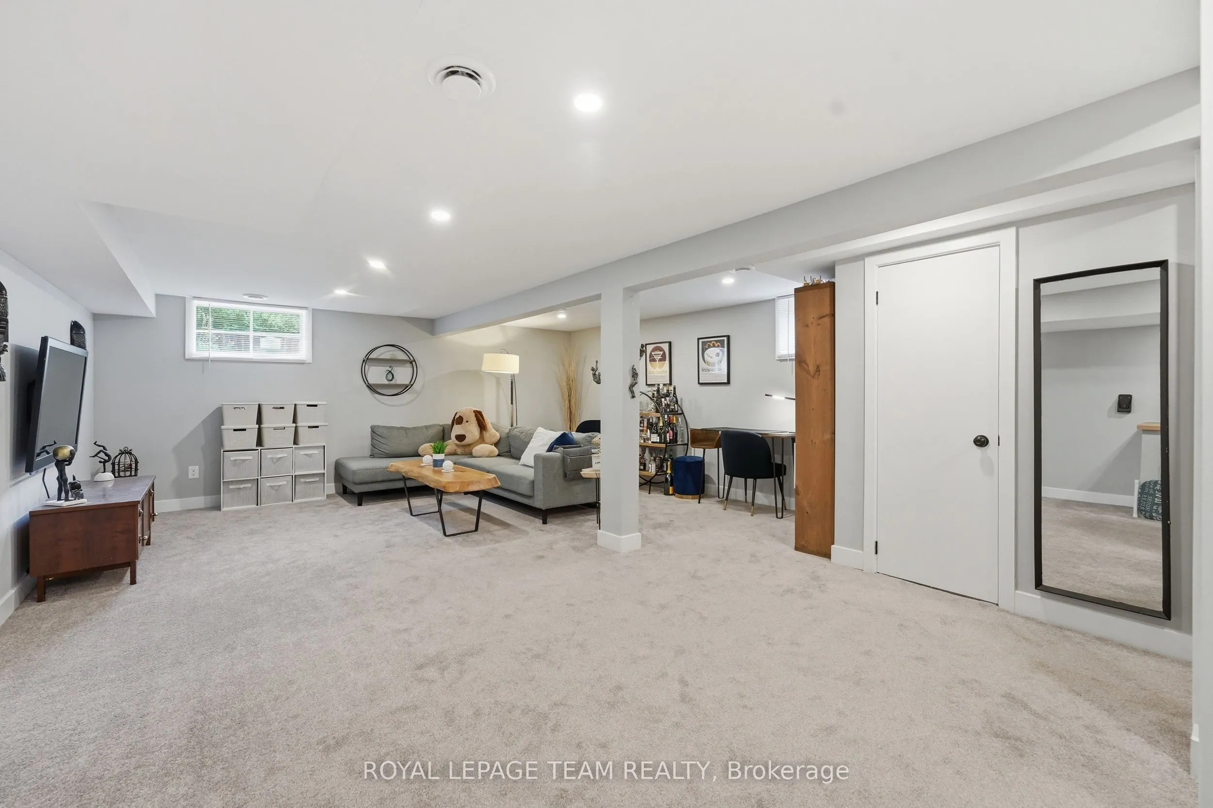 289 Montfort Street