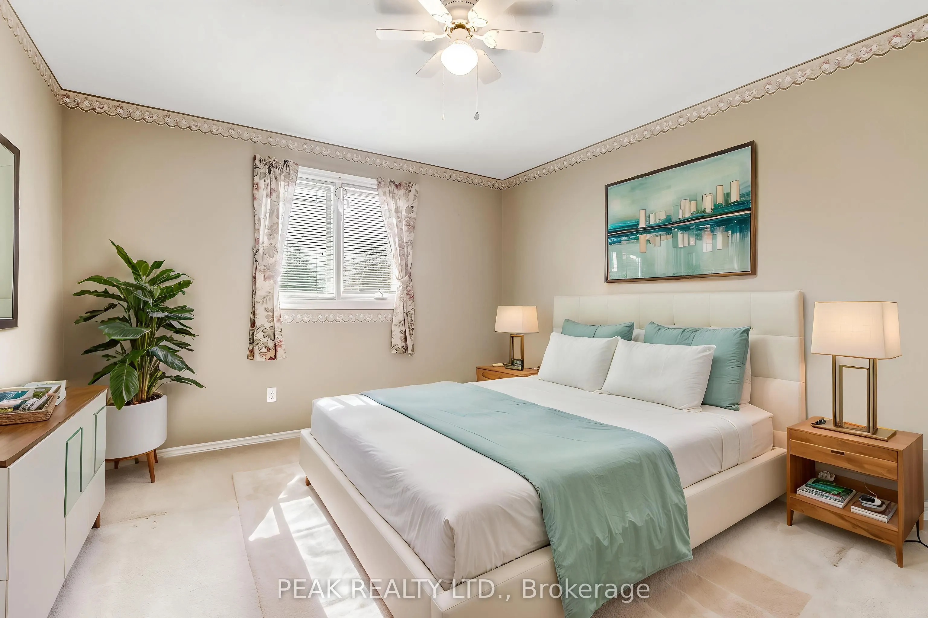 19 Hanlon Place #15