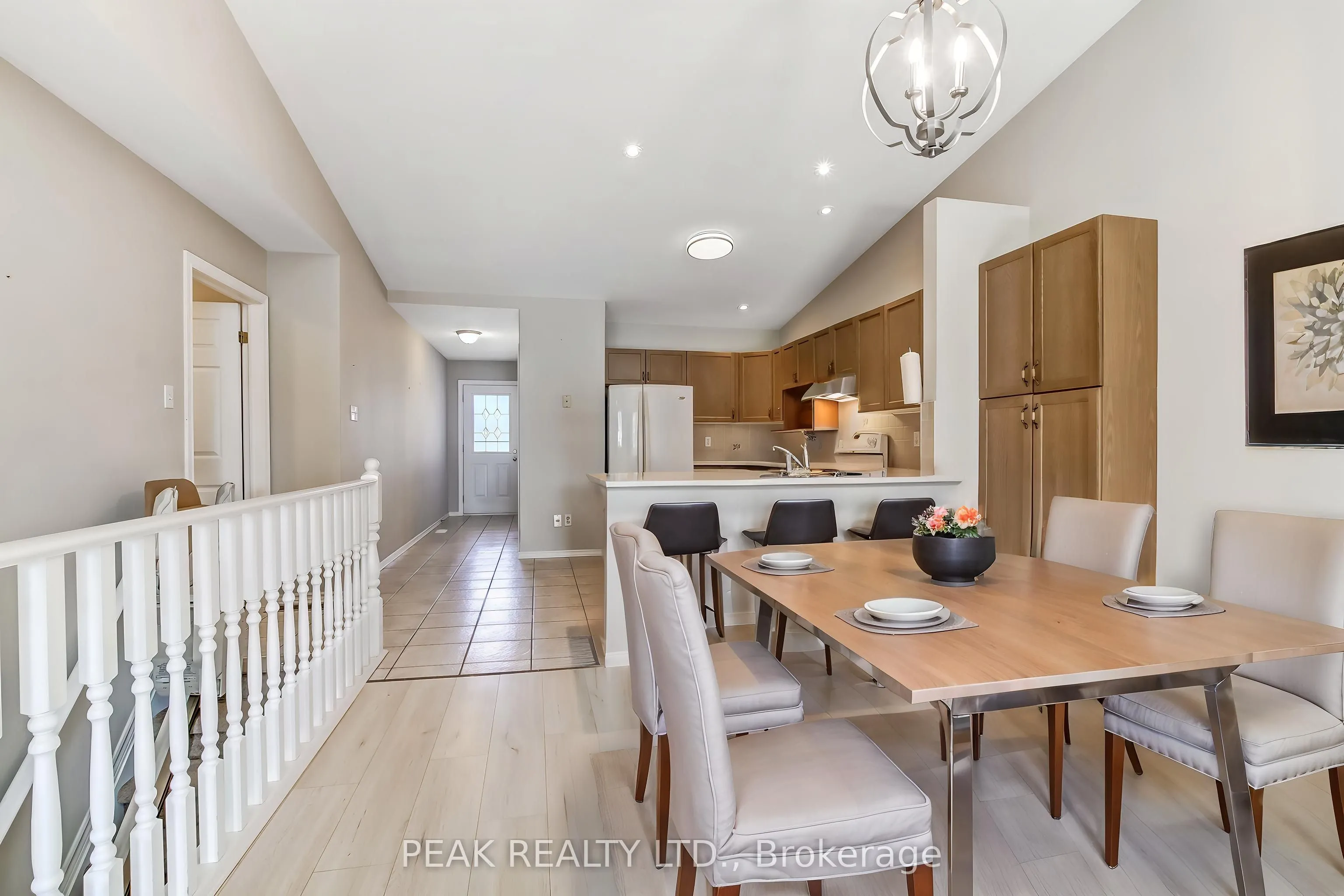 19 Hanlon Place #15