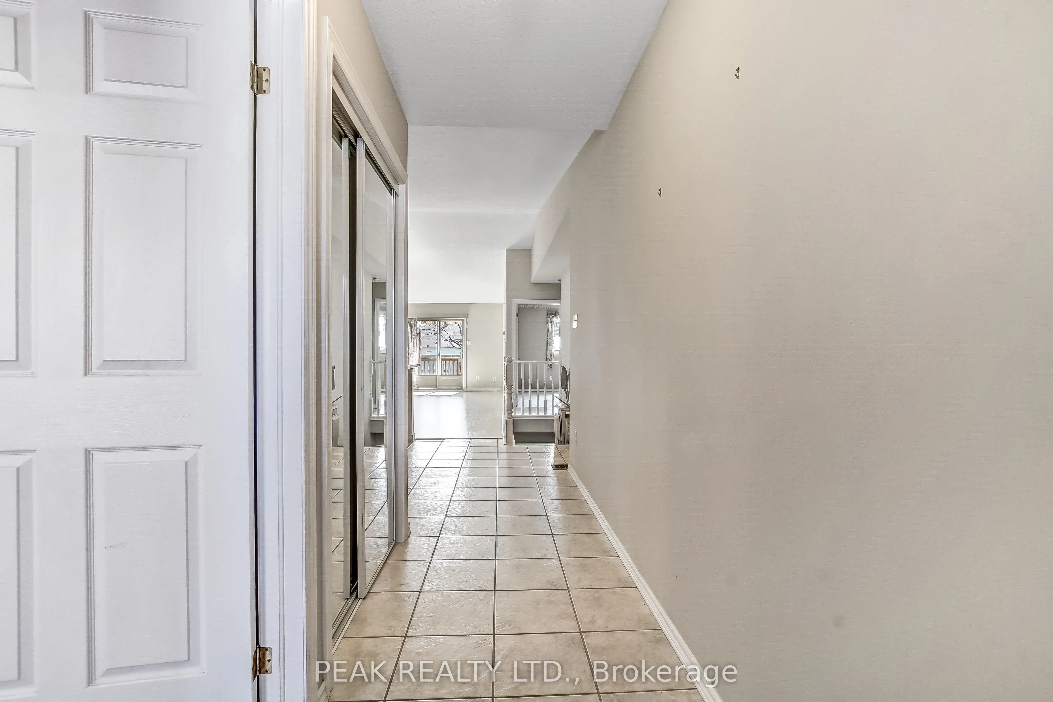 19 Hanlon Place #15