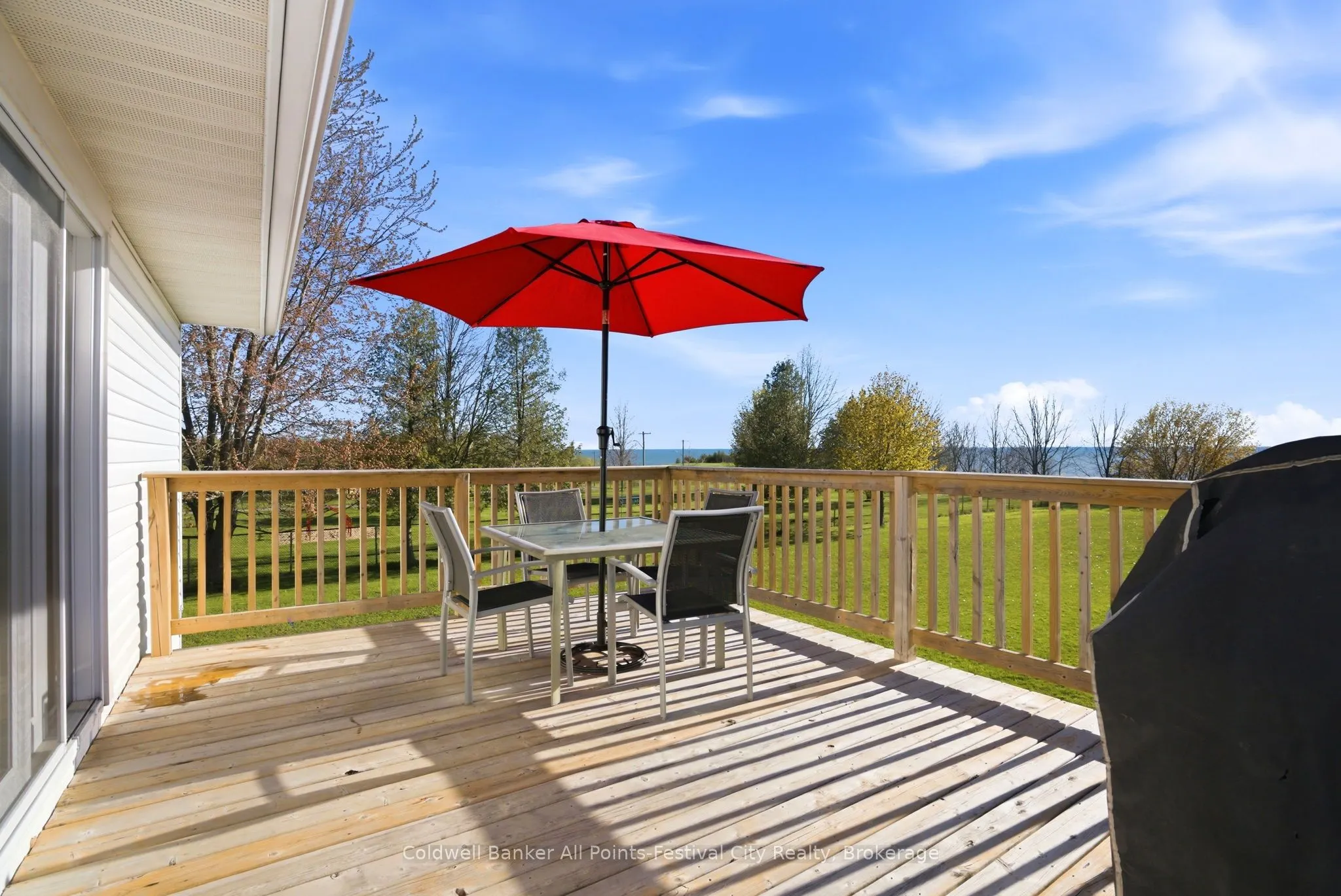 306 Lakeside Drive