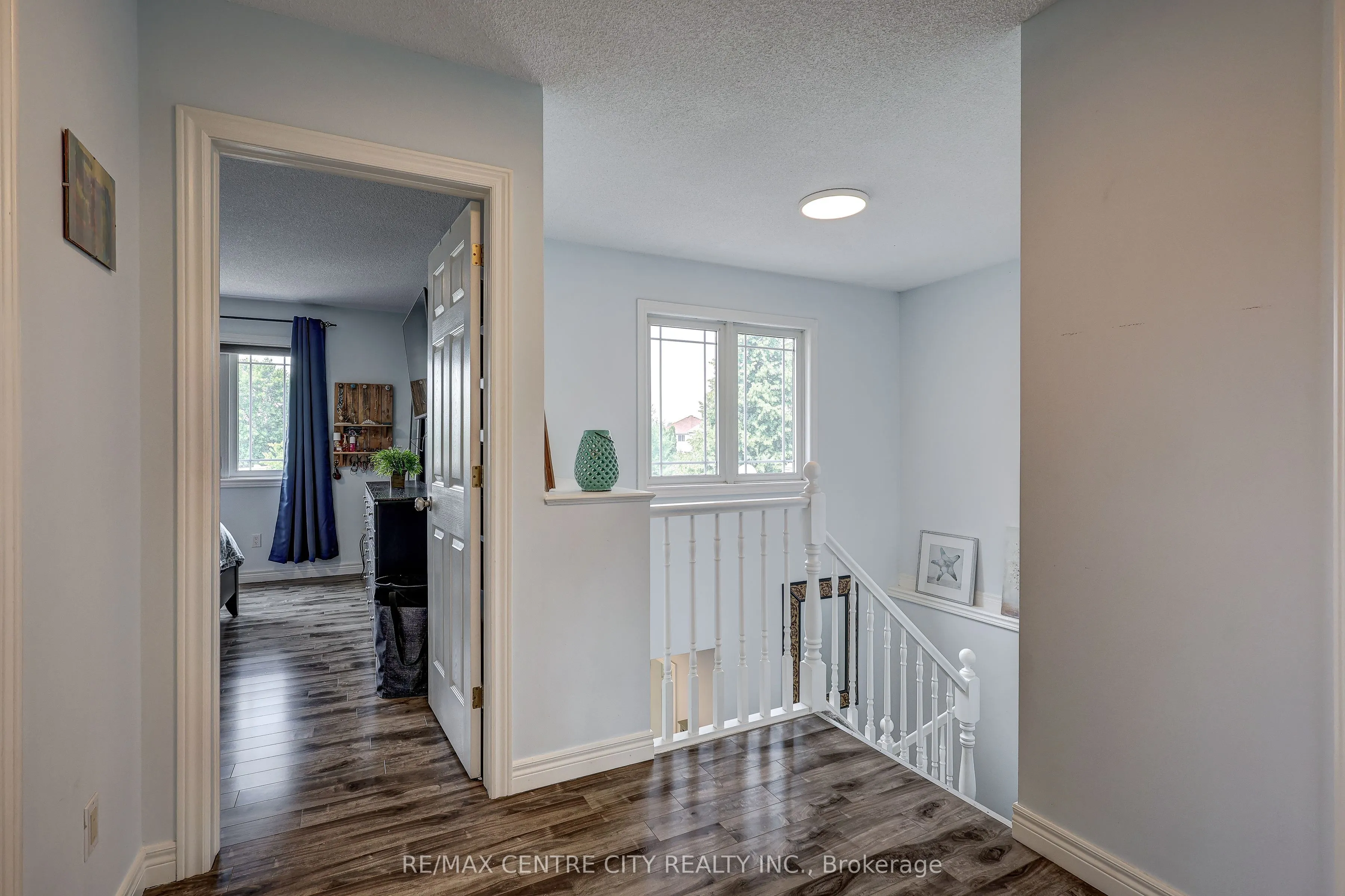 15 Schreyer Drive