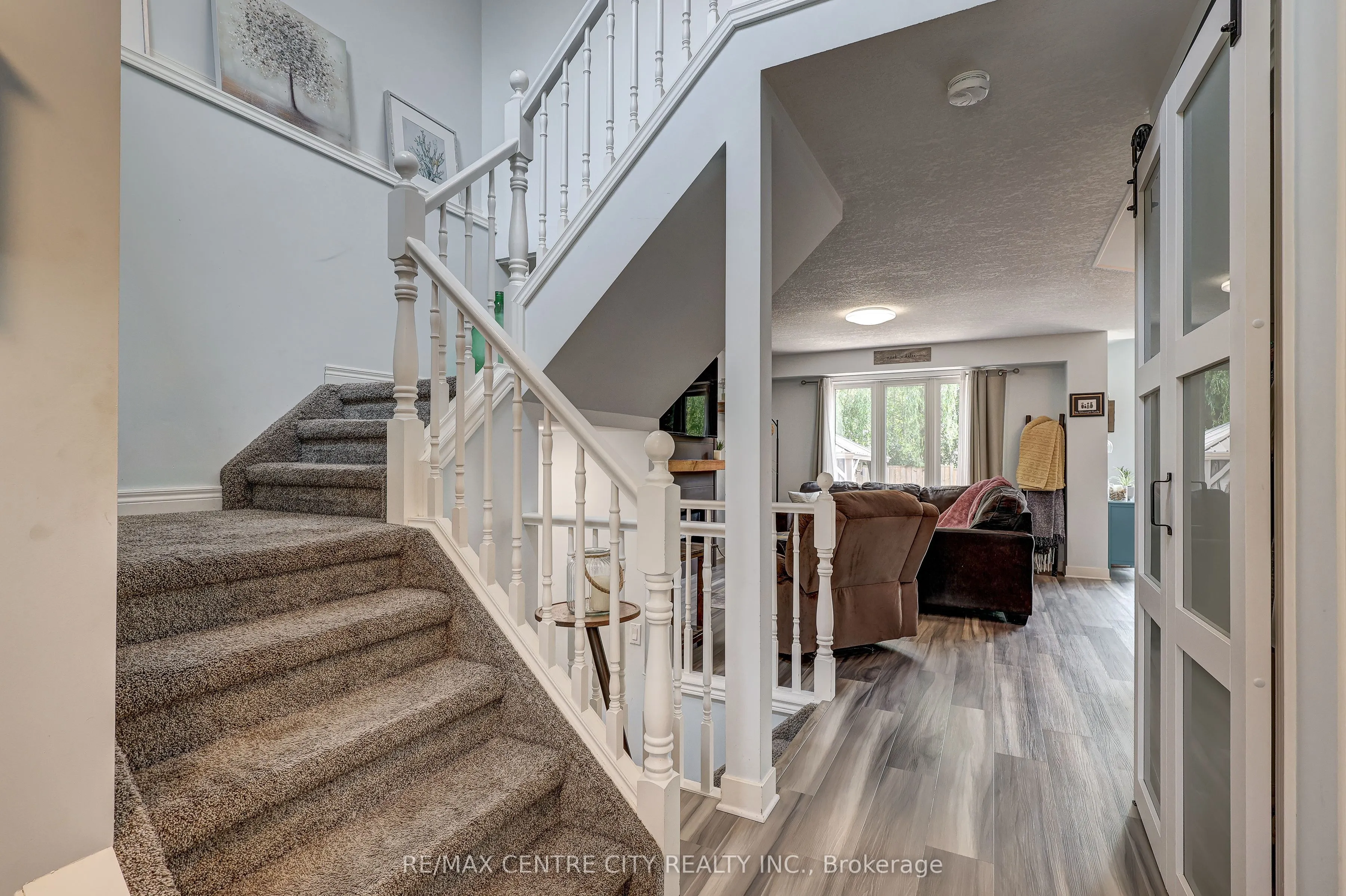 15 Schreyer Drive