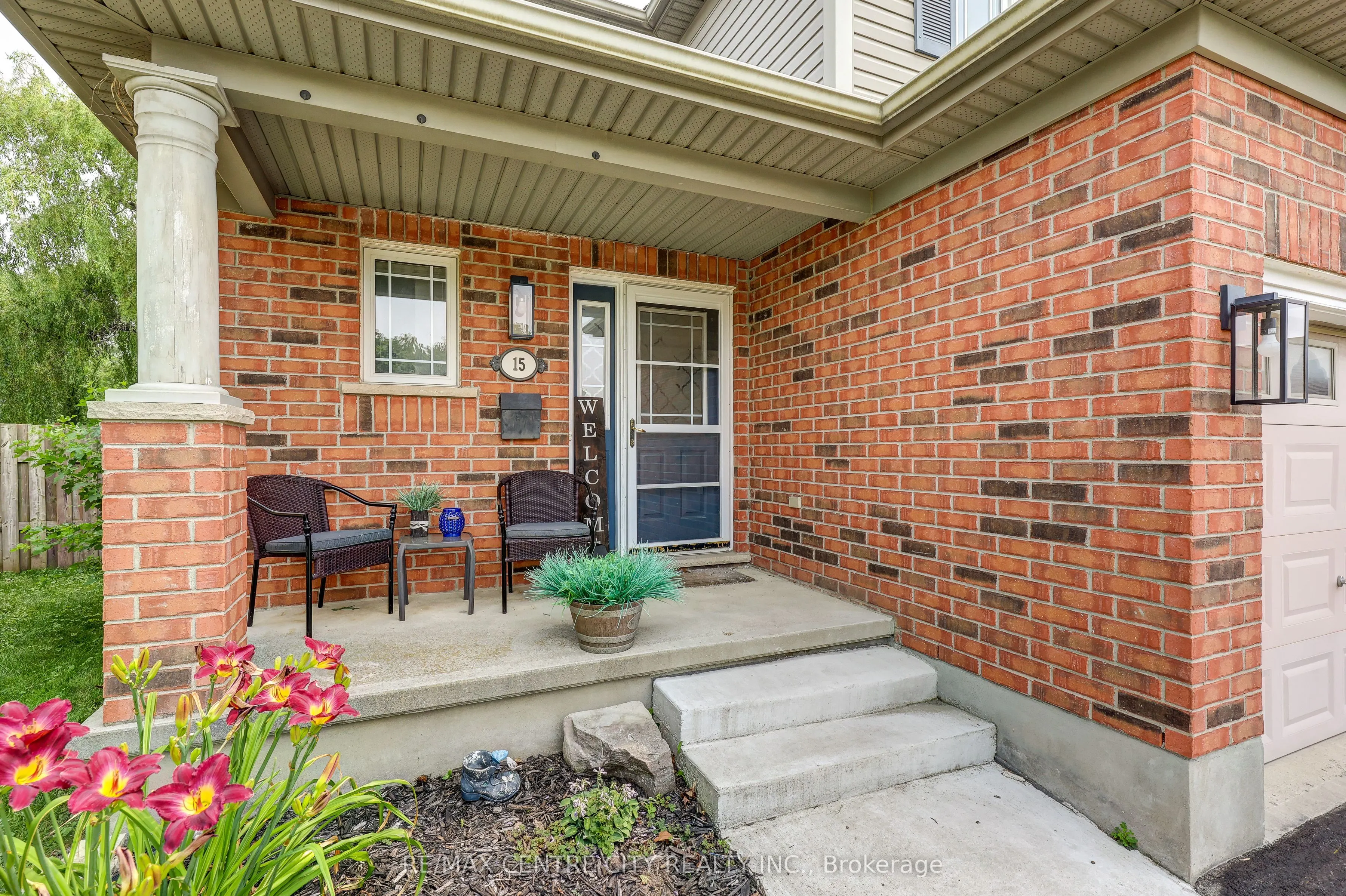 15 Schreyer Drive