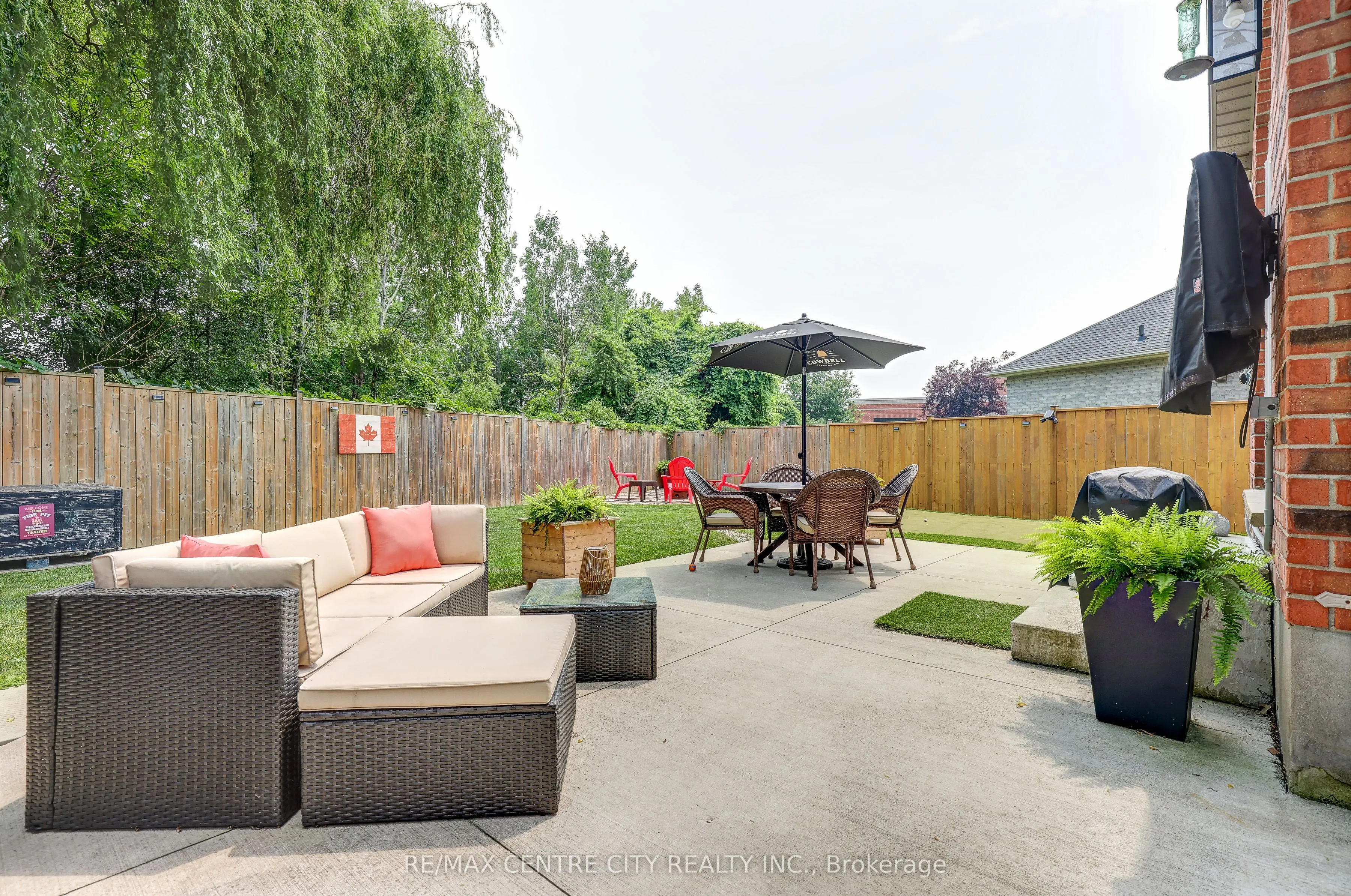 15 Schreyer Drive