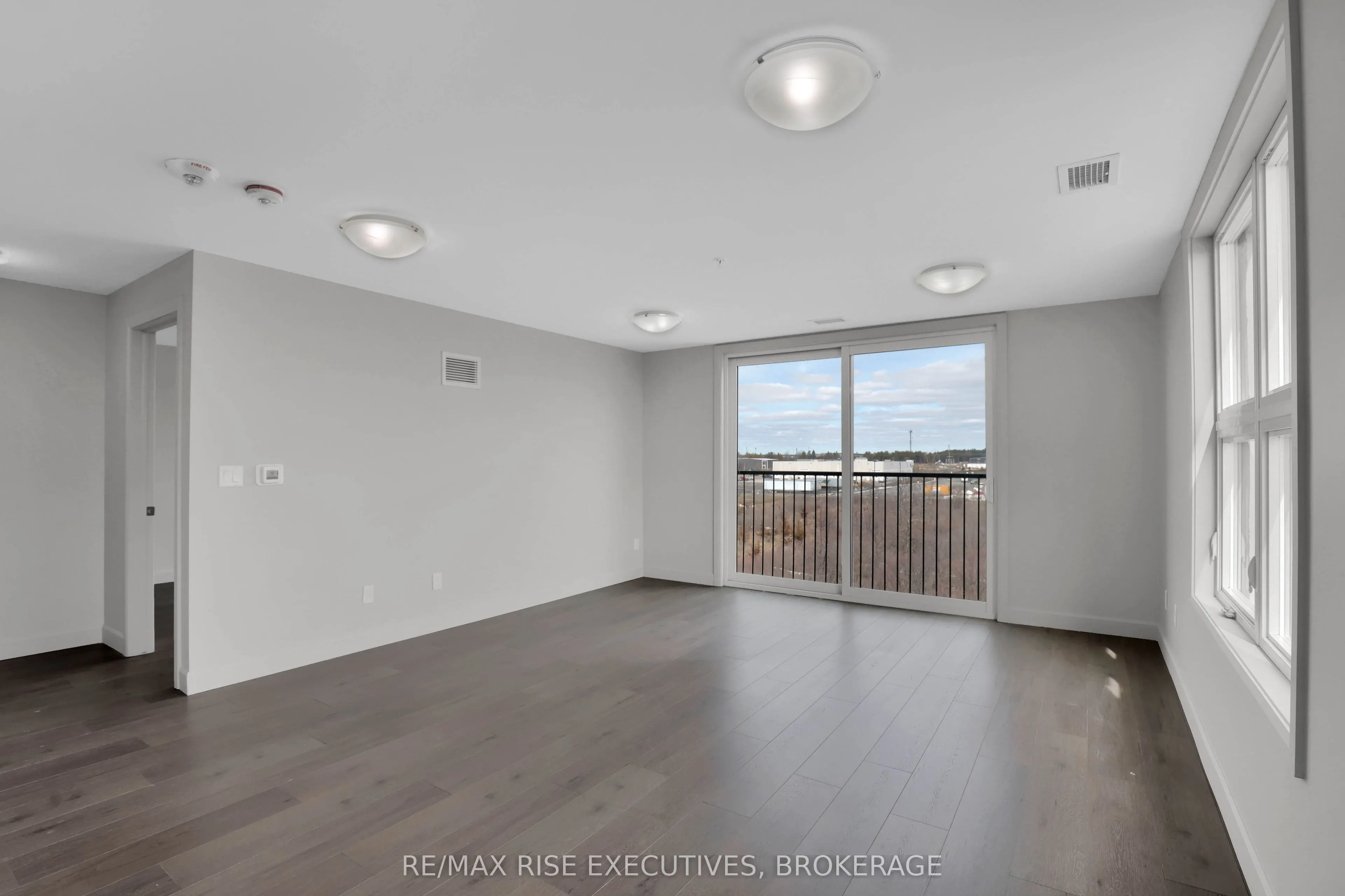 1274 Highway 15, Rr 2 #101
