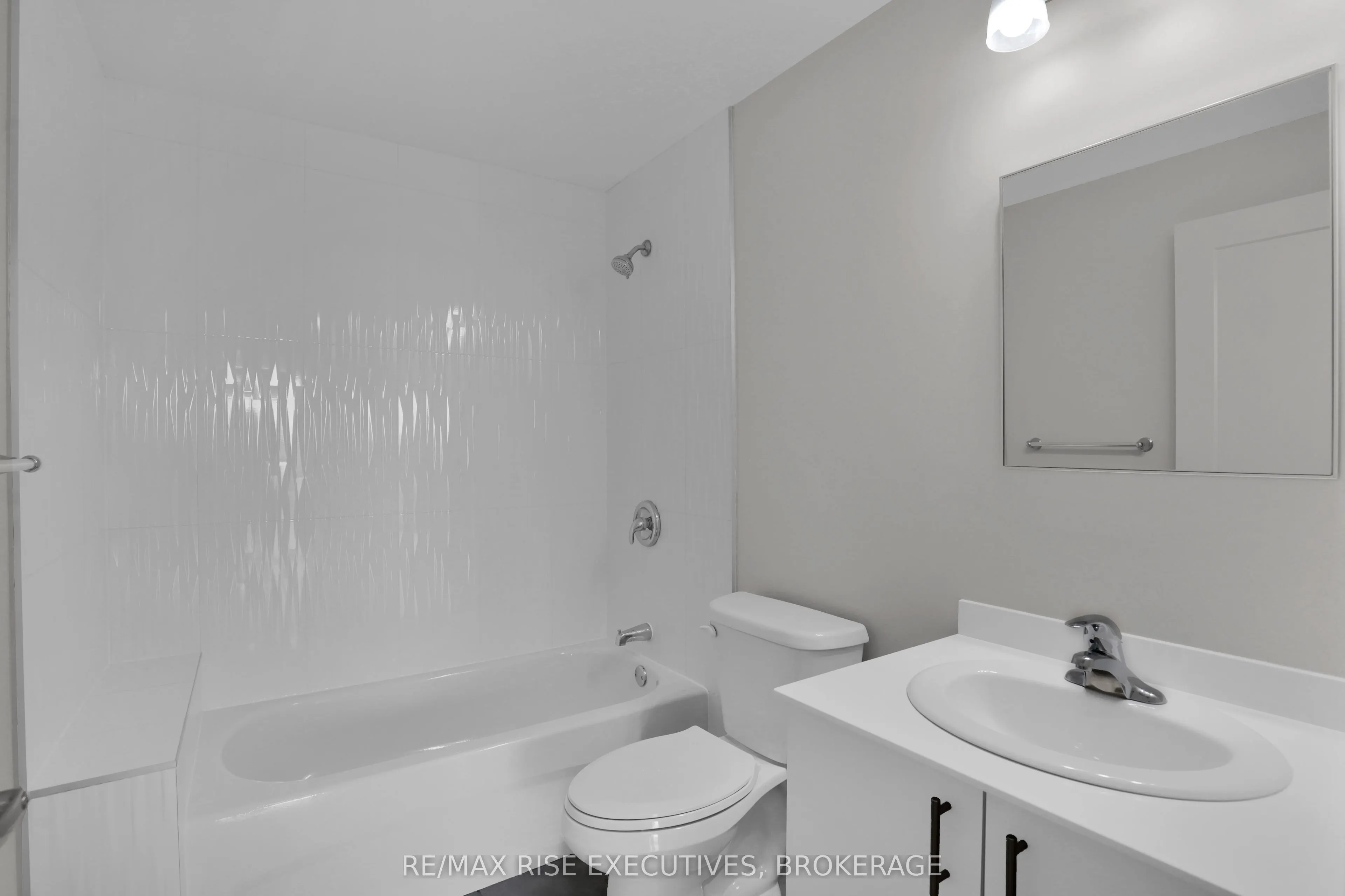 1274 Highway 15, Rr 2 #209