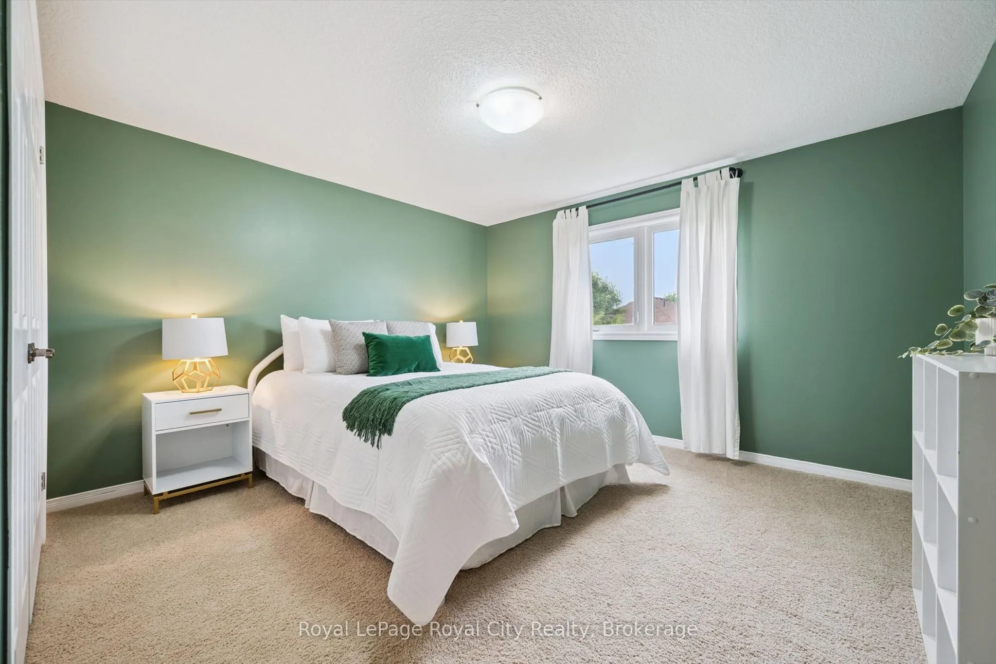 138 Flanders Road