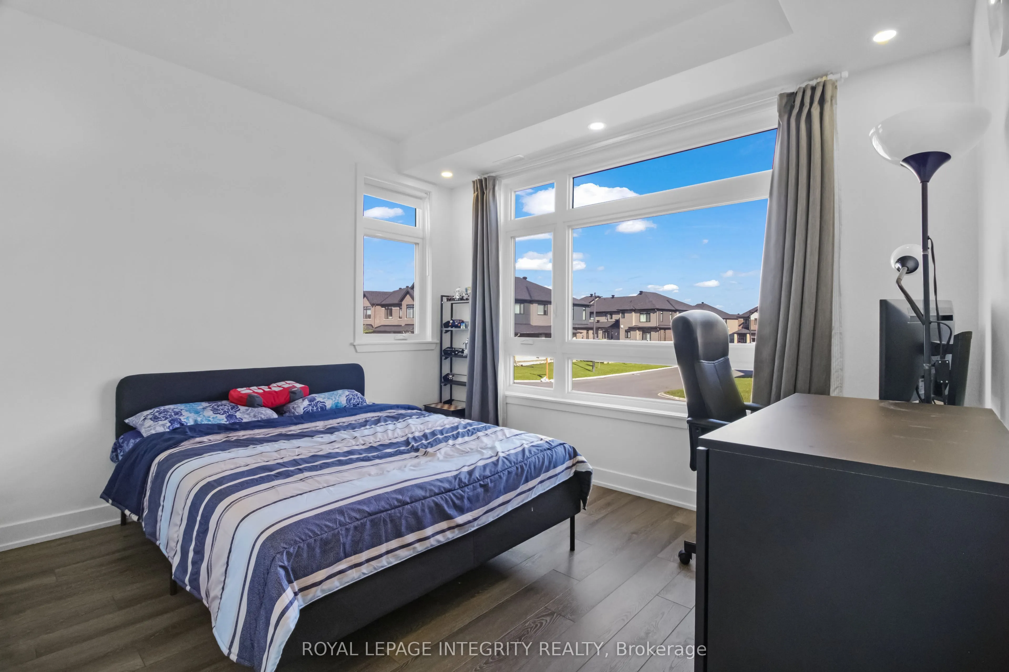 55 Overberg Way #H