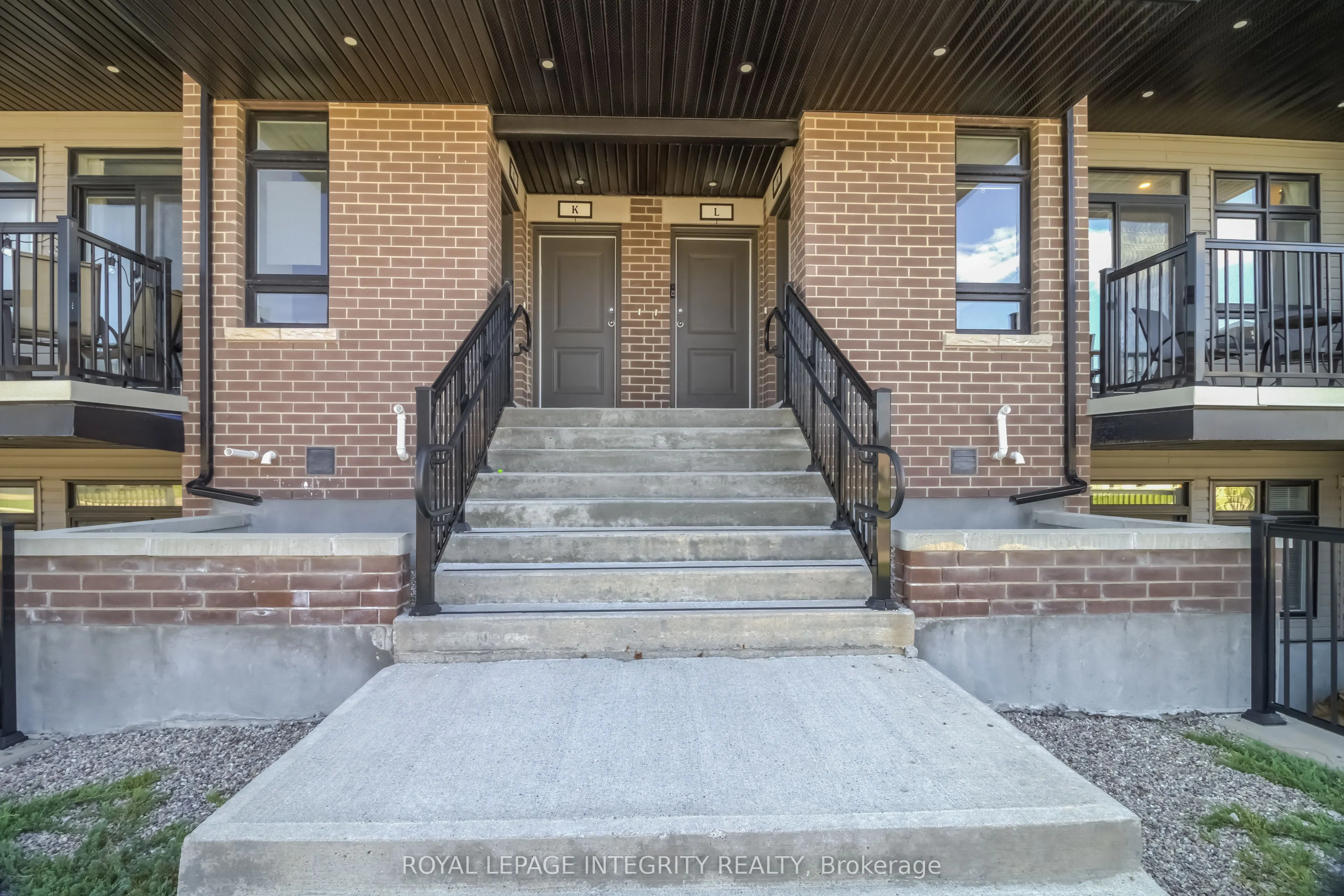 55 Overberg Way #H