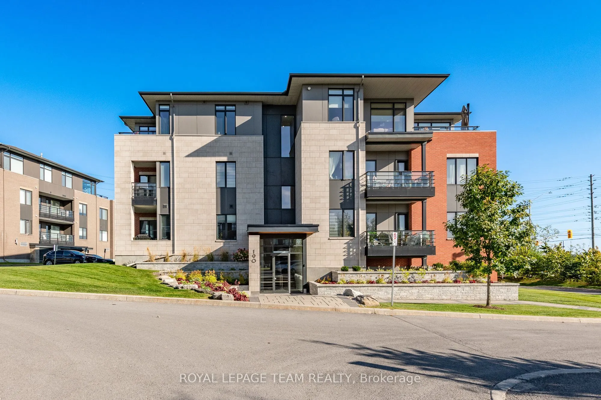 190 Boundstone Way #104