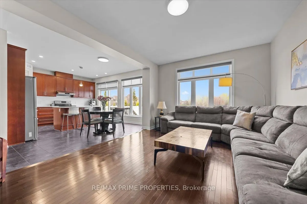 816 Azure Street