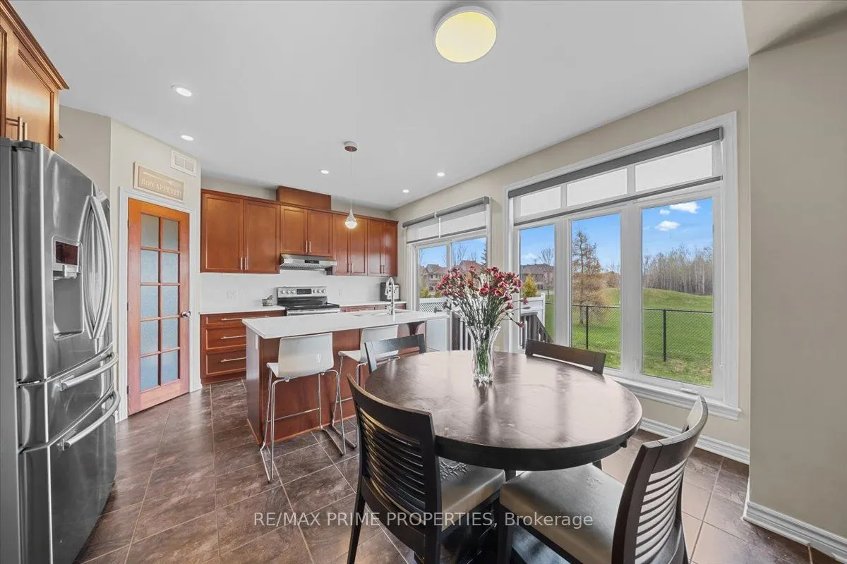 816 Azure Street