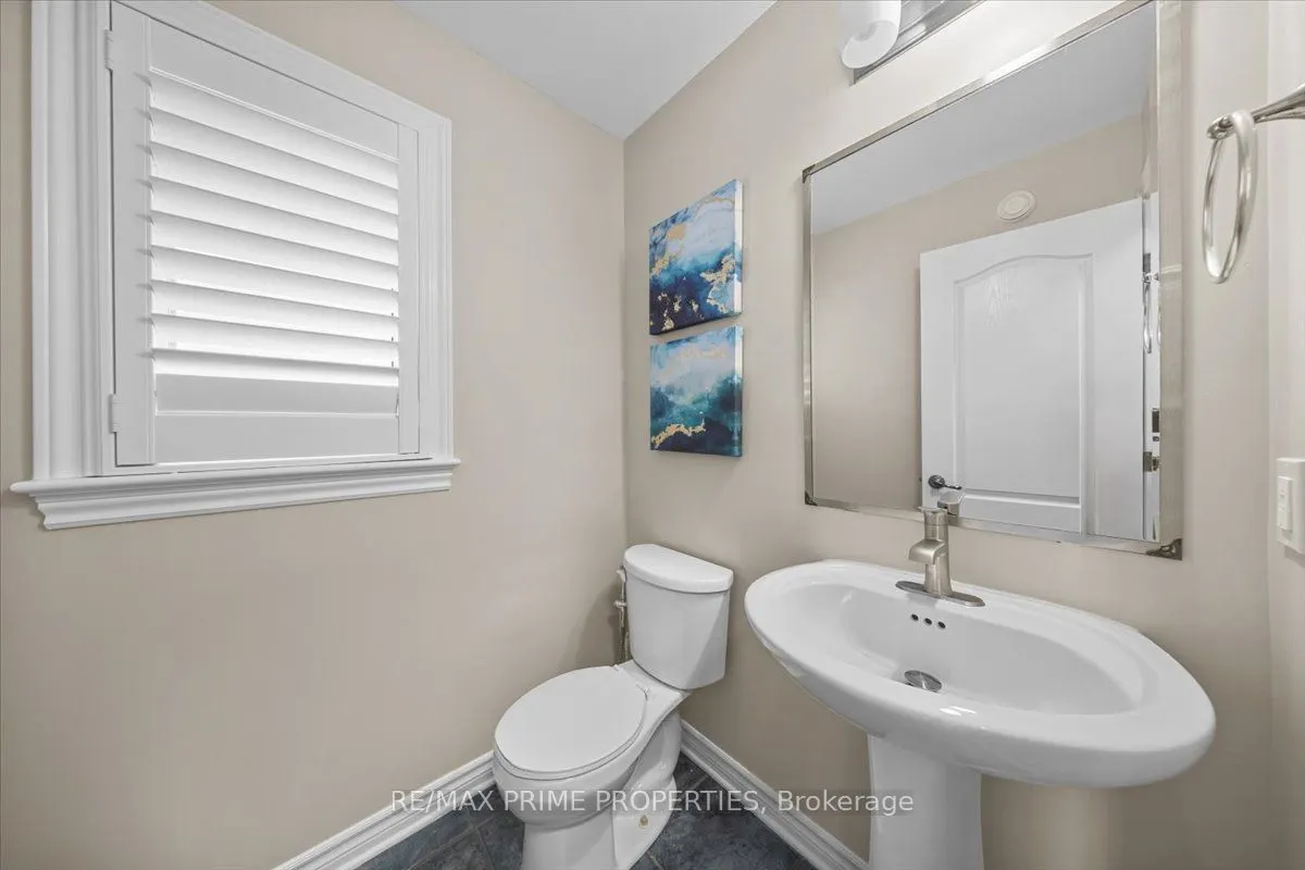 816 Azure Street