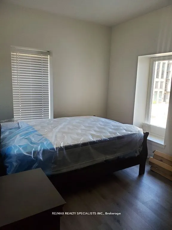 307 King Street E #206