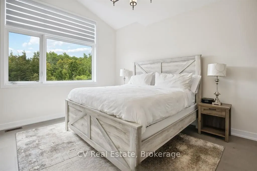 125 Stoneleigh Drive