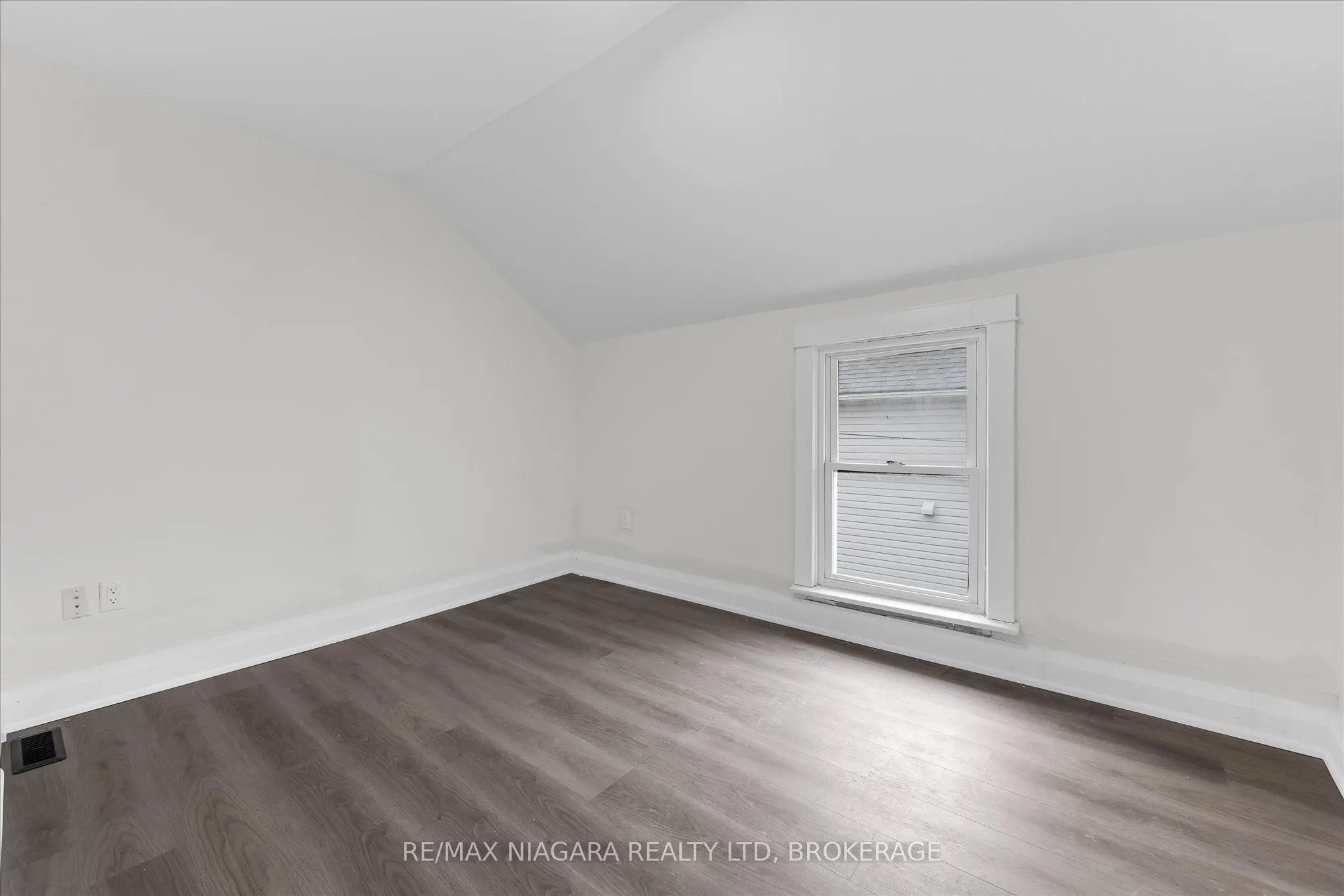 154 Fares Street