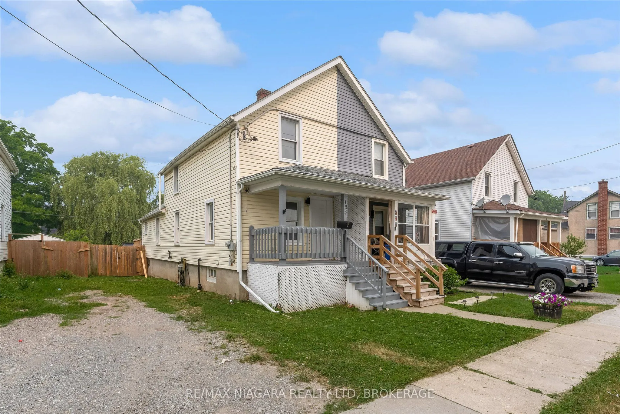 154 Fares Street