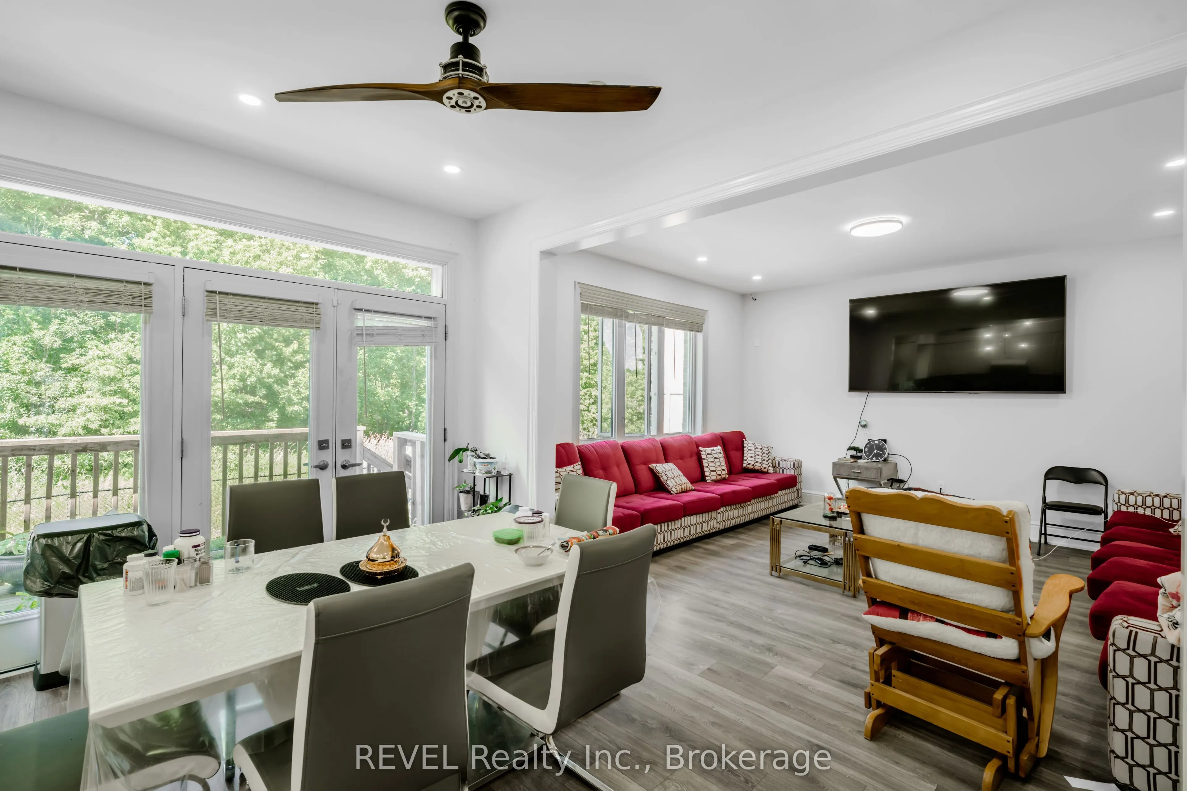8619 Chickory Trail