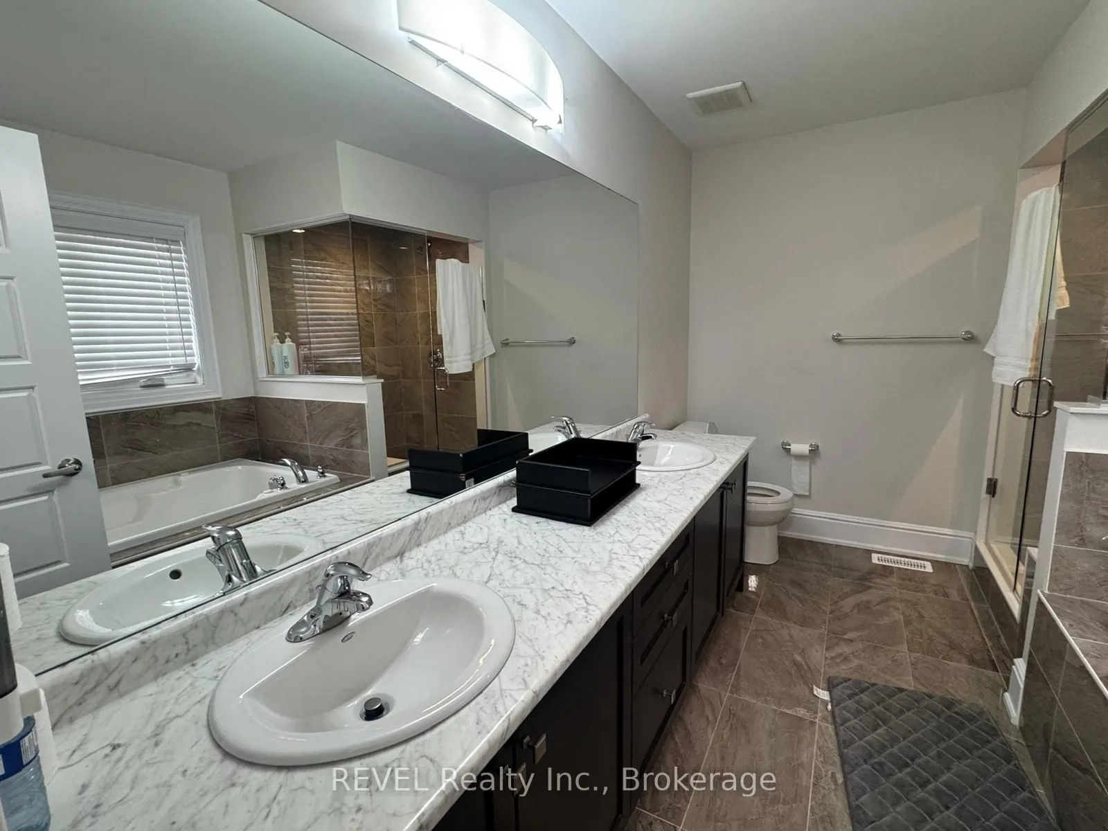 8619 Chickory Trail