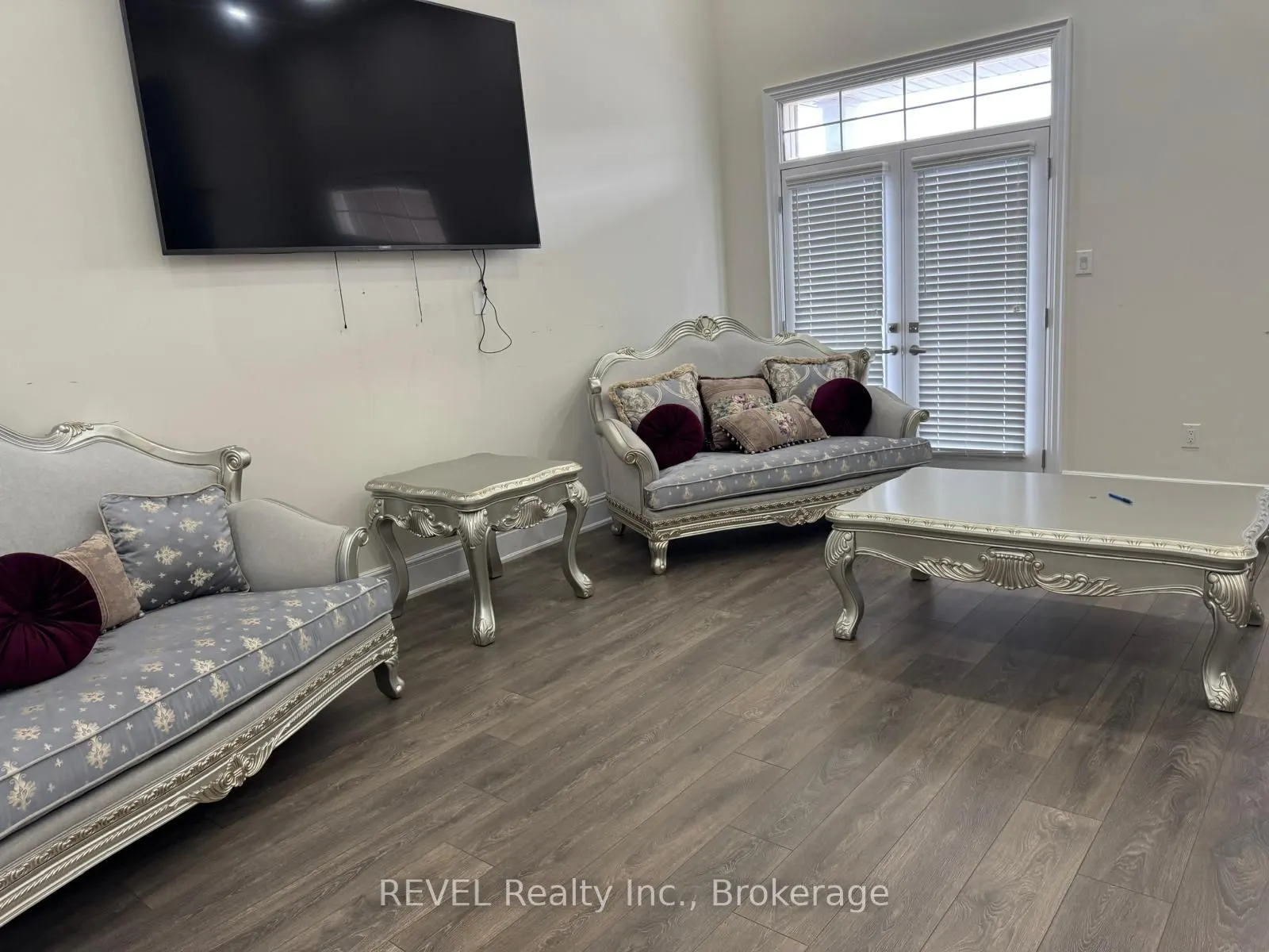 8619 Chickory Trail