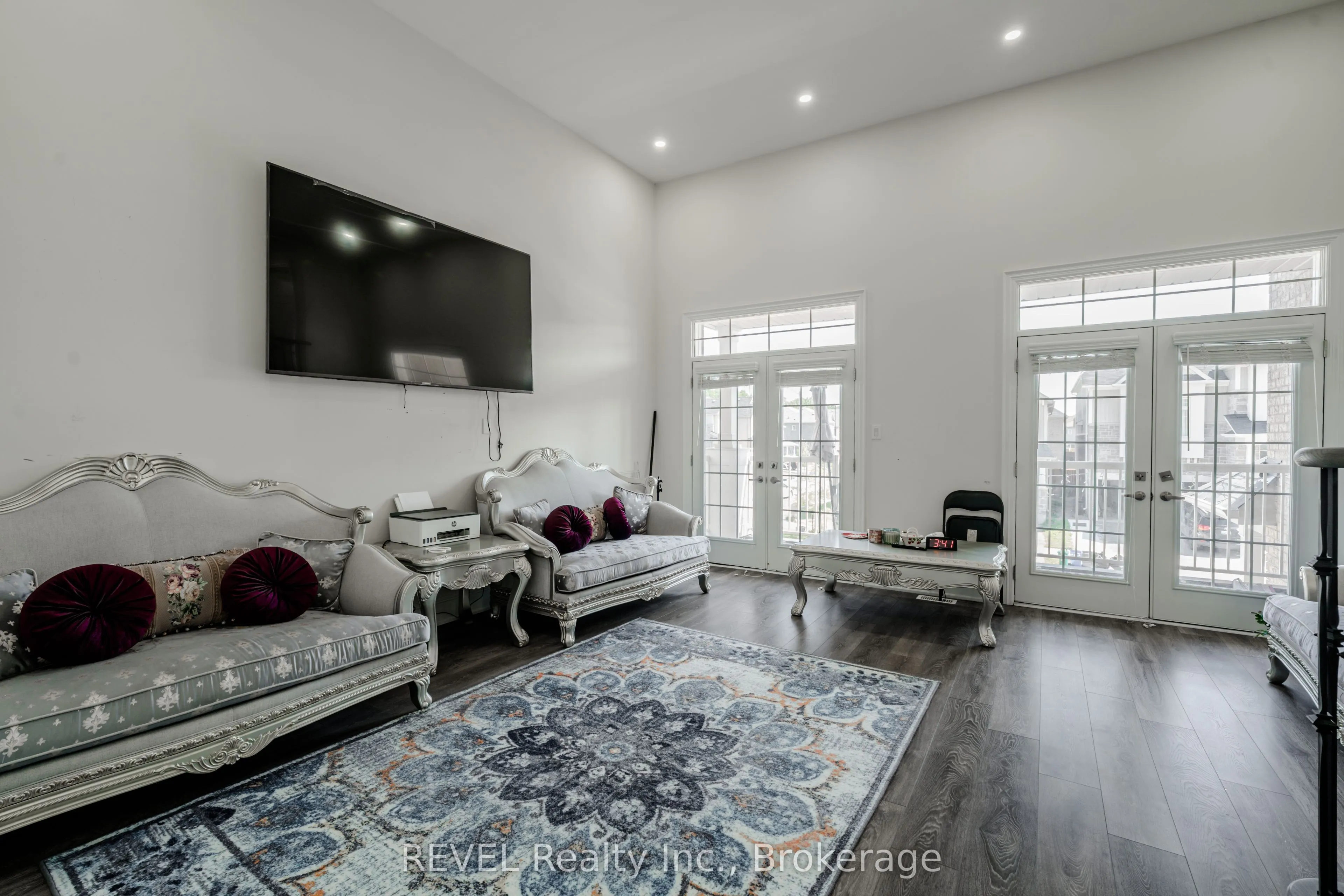 8619 Chickory Trail