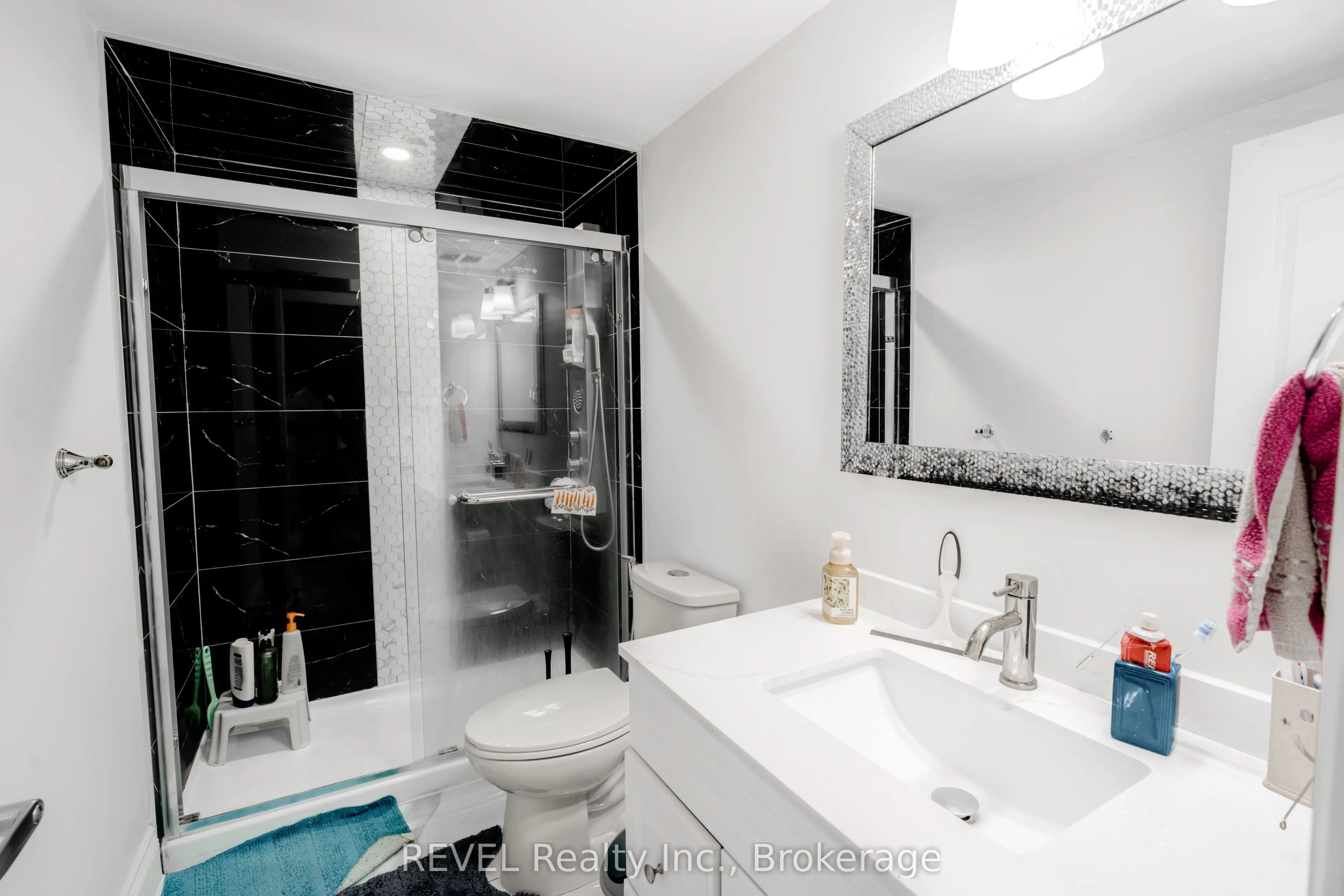 8619 Chickory Trail
