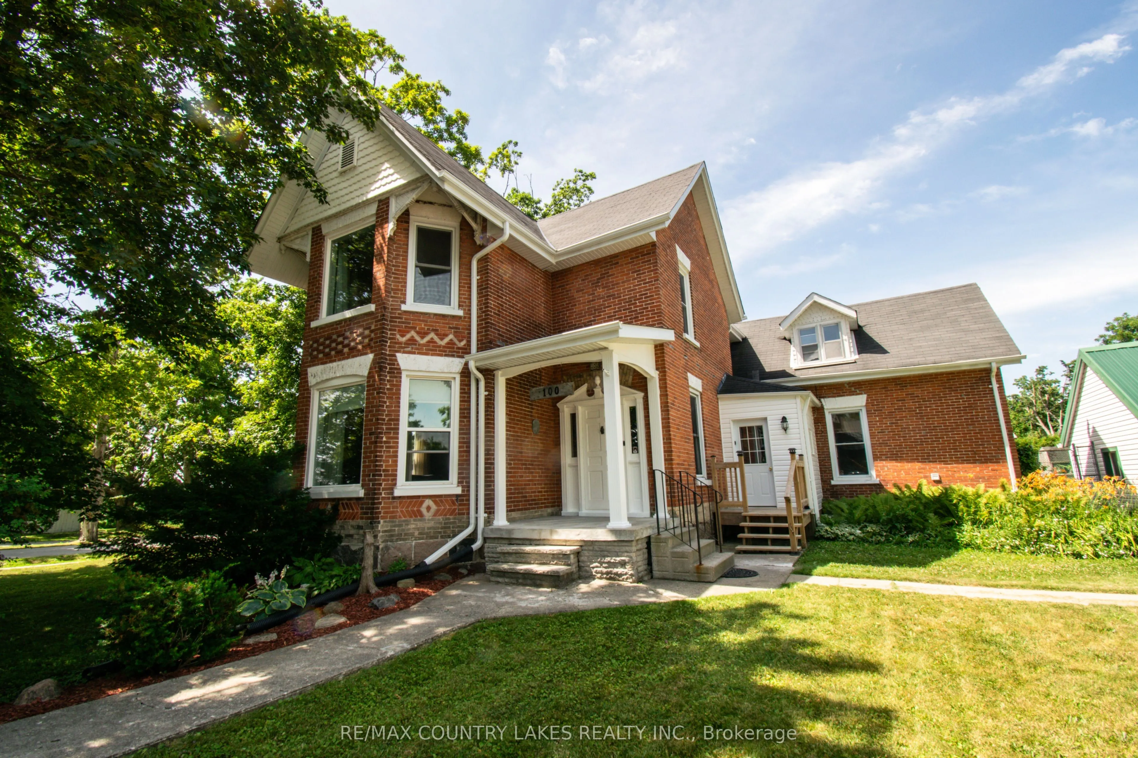 100 Nappadale Street