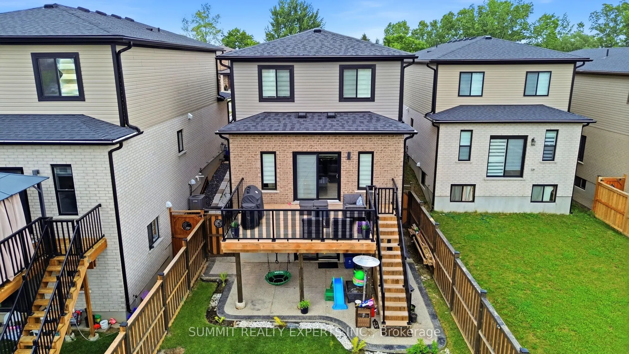 935 Chapel Hill Court