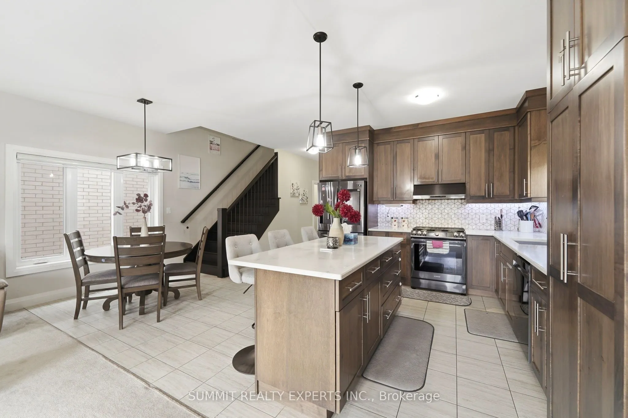 935 Chapel Hill Court