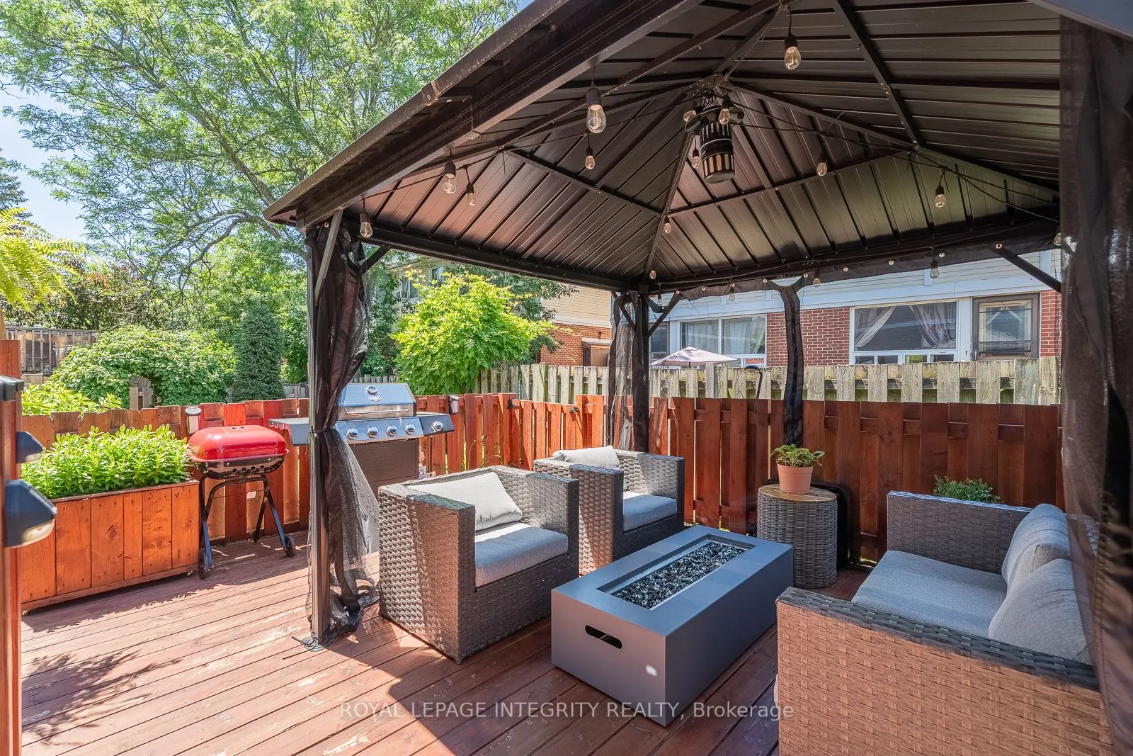16 Stamford Private #0