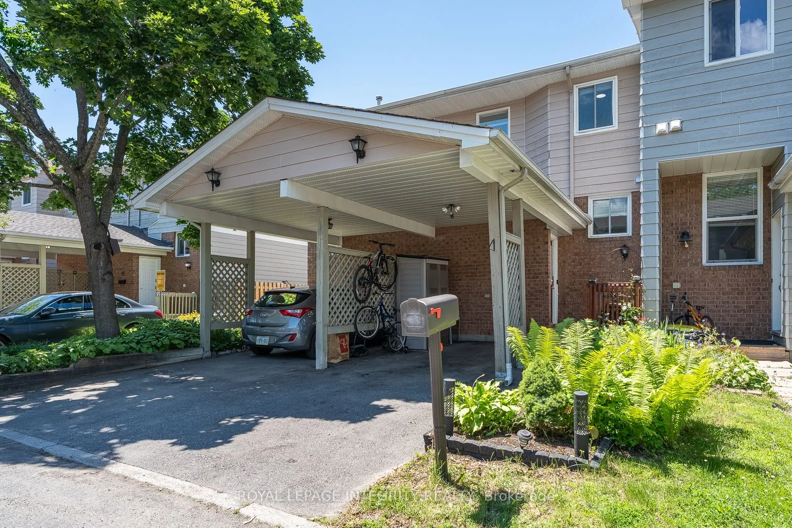 16 Stamford Private #0