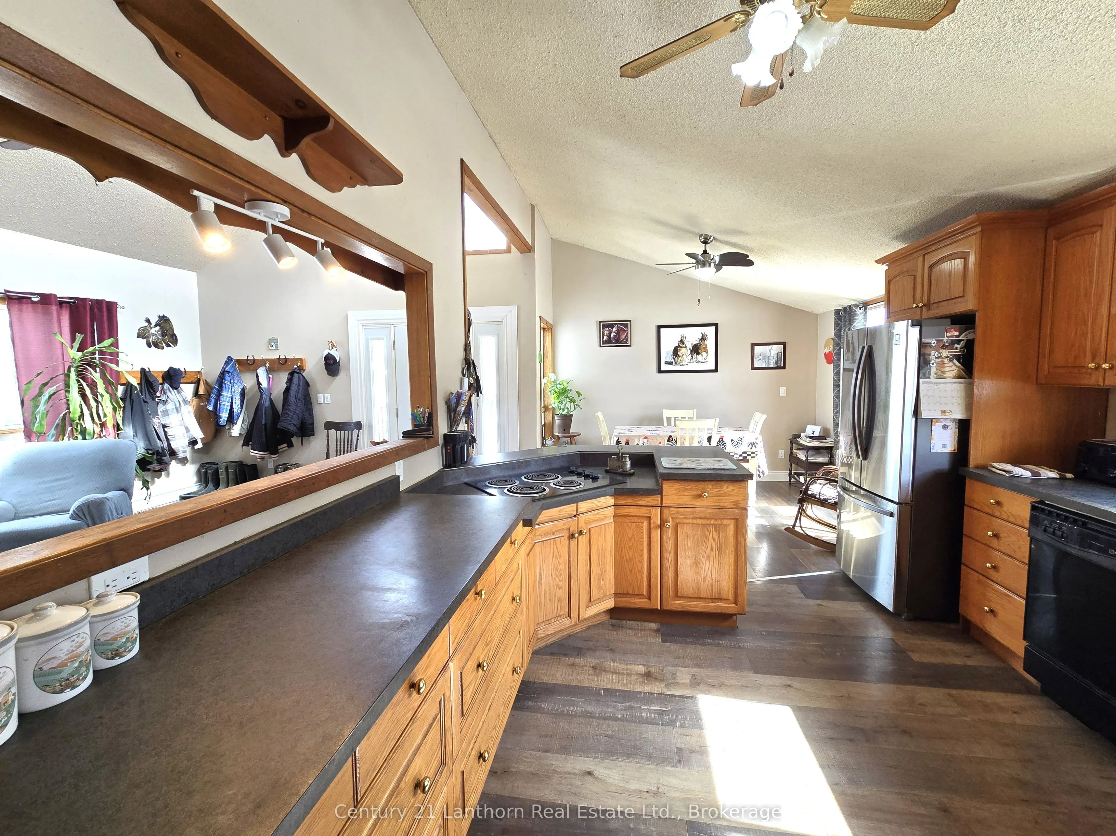 2147 Marlbank Road