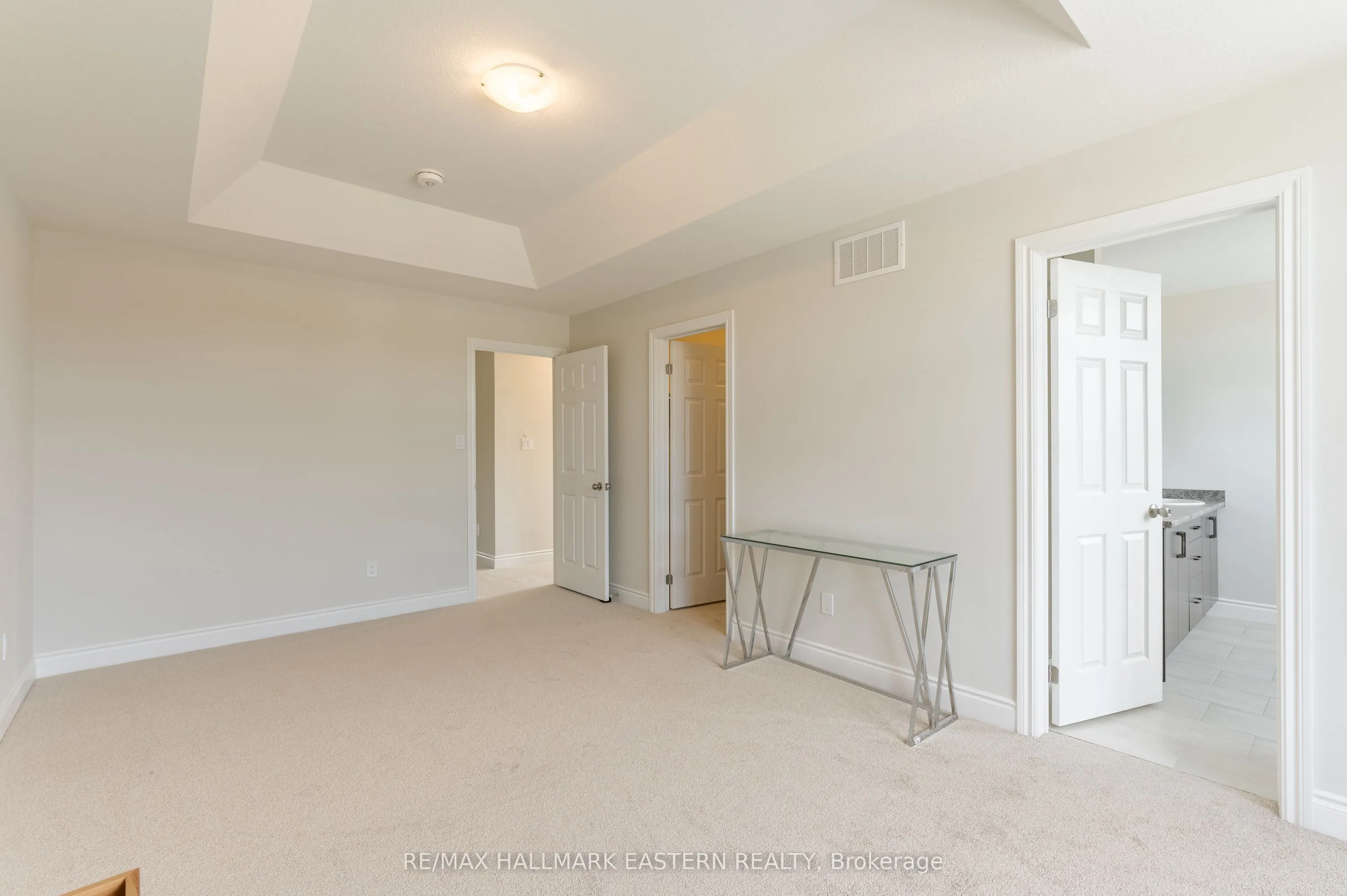 35 COLDBROOK Drive