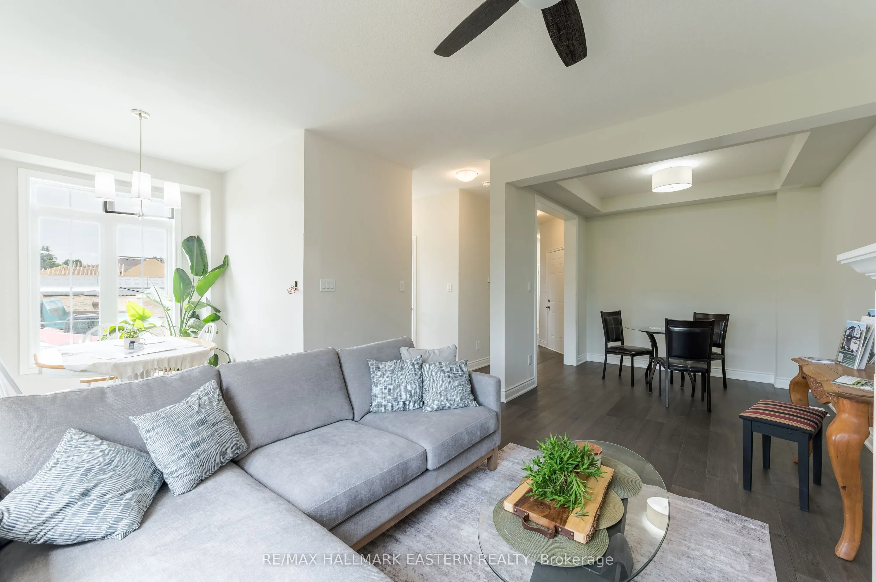 35 COLDBROOK Drive