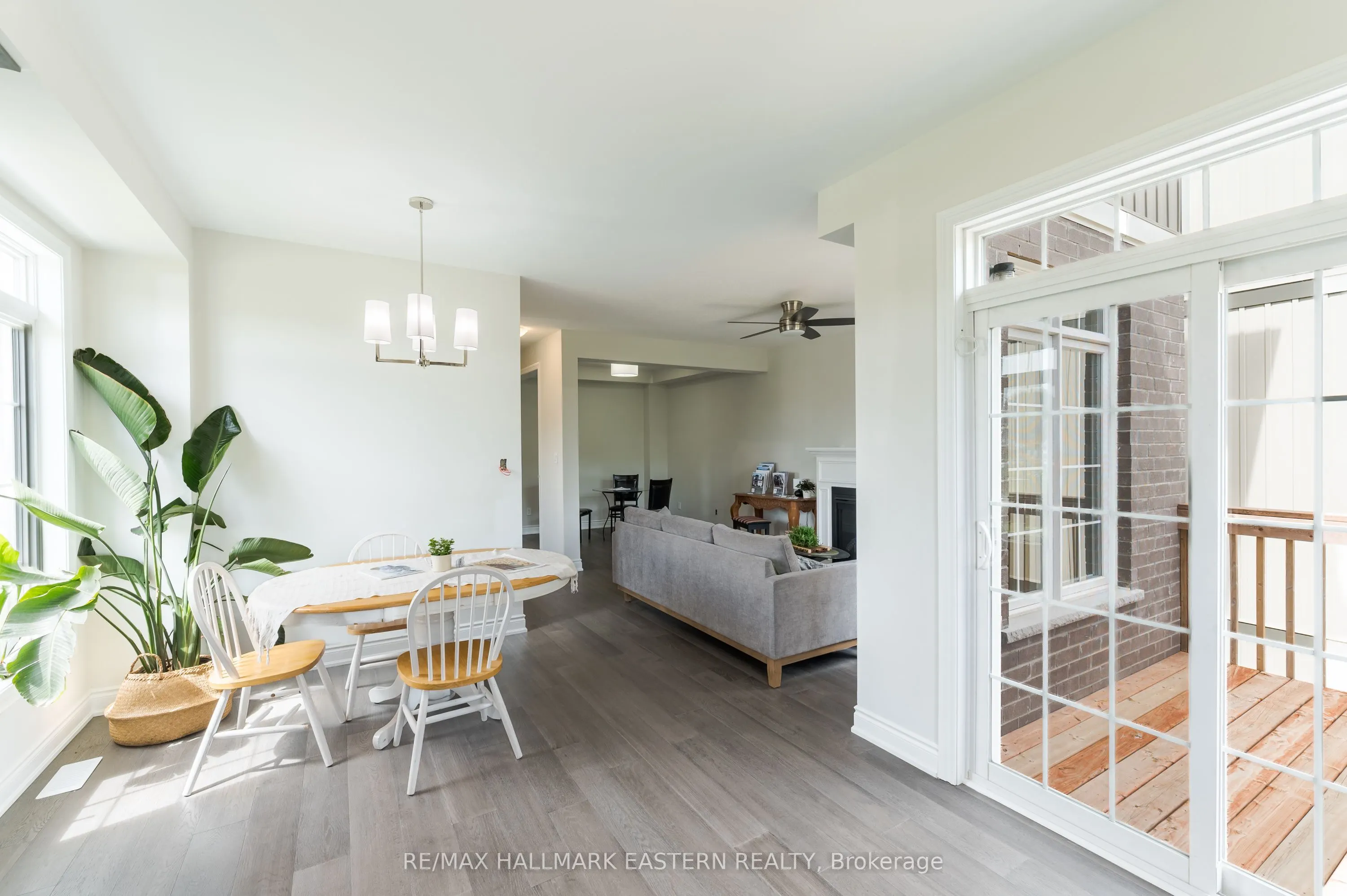 35 COLDBROOK Drive