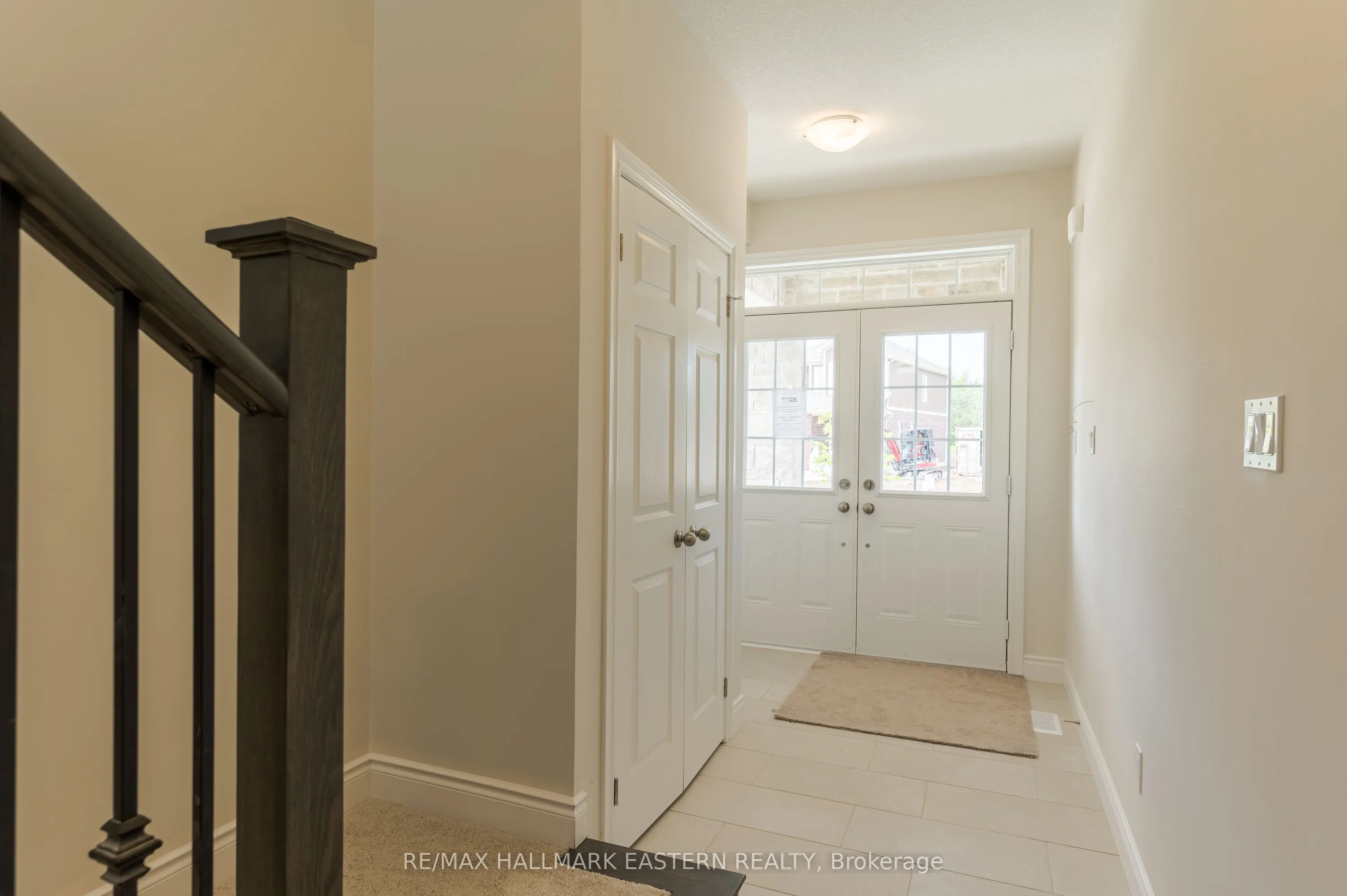 35 COLDBROOK Drive