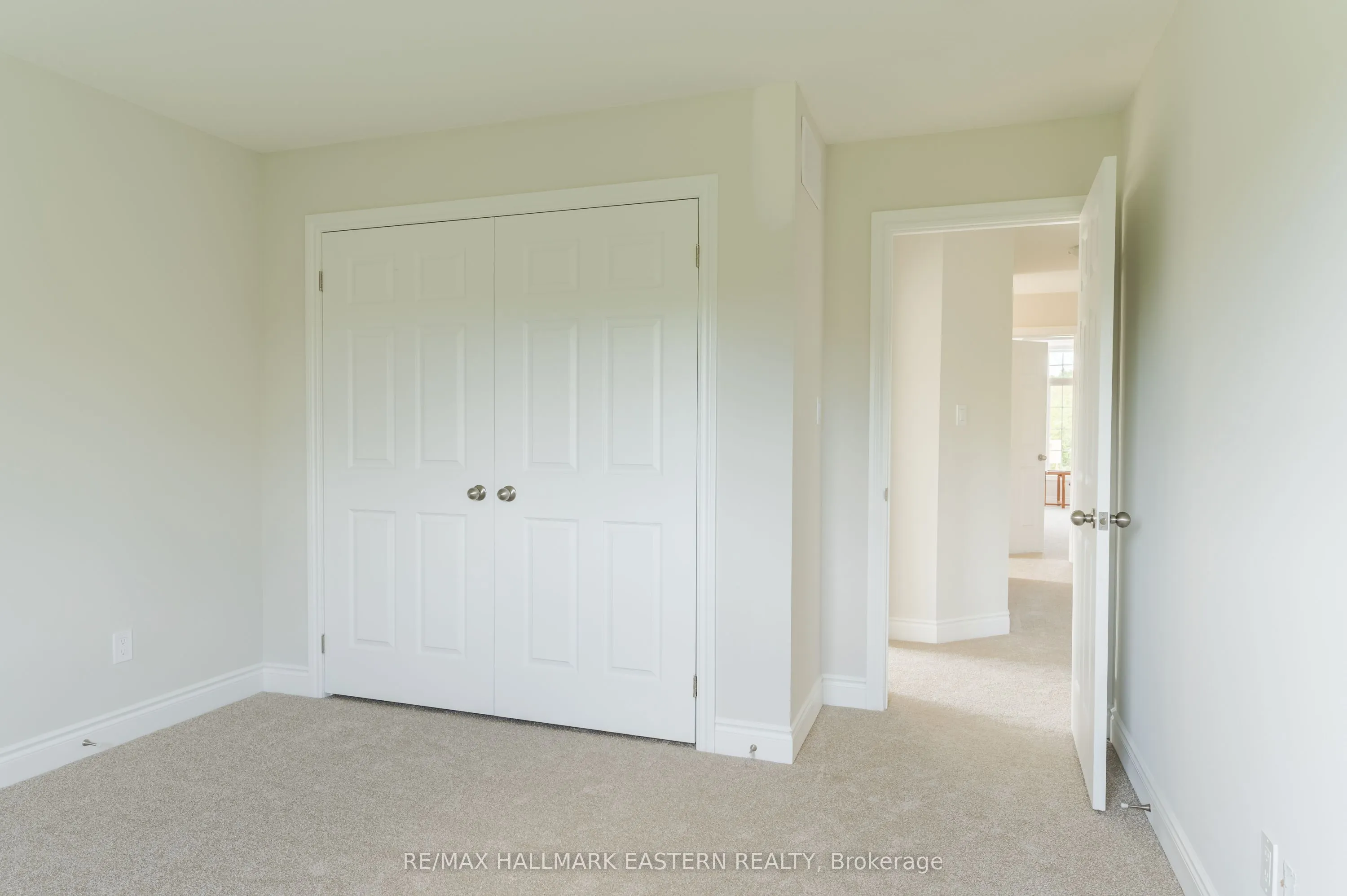 35 COLDBROOK Drive