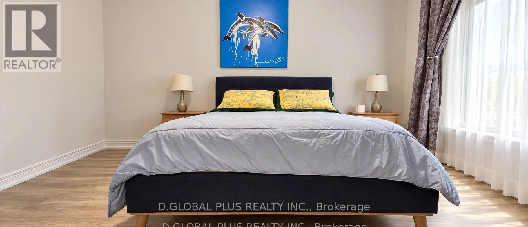 30 Mockingbird Lane #24