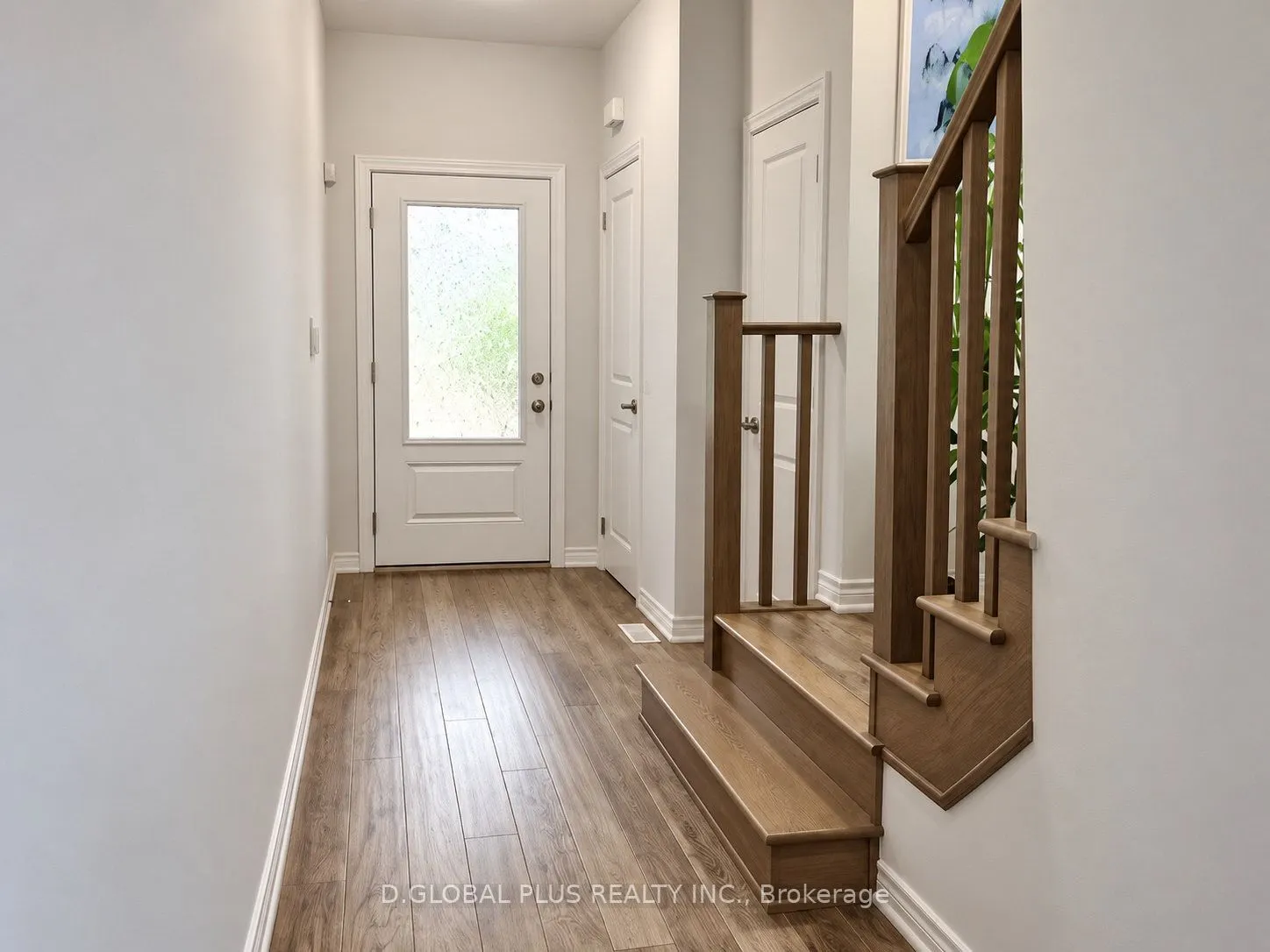 30 Mockingbird Lane #24