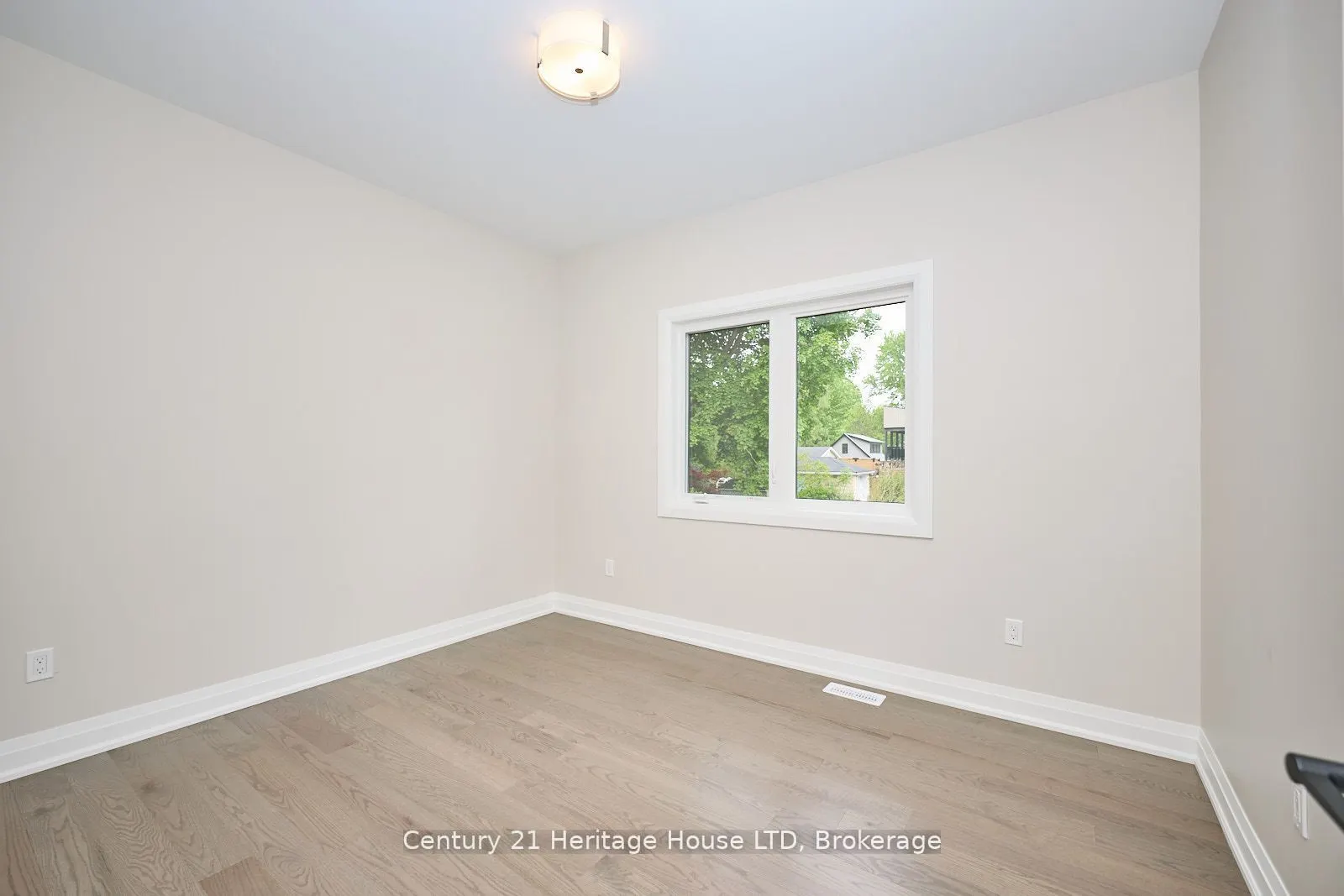 336 Sugarloaf Street
