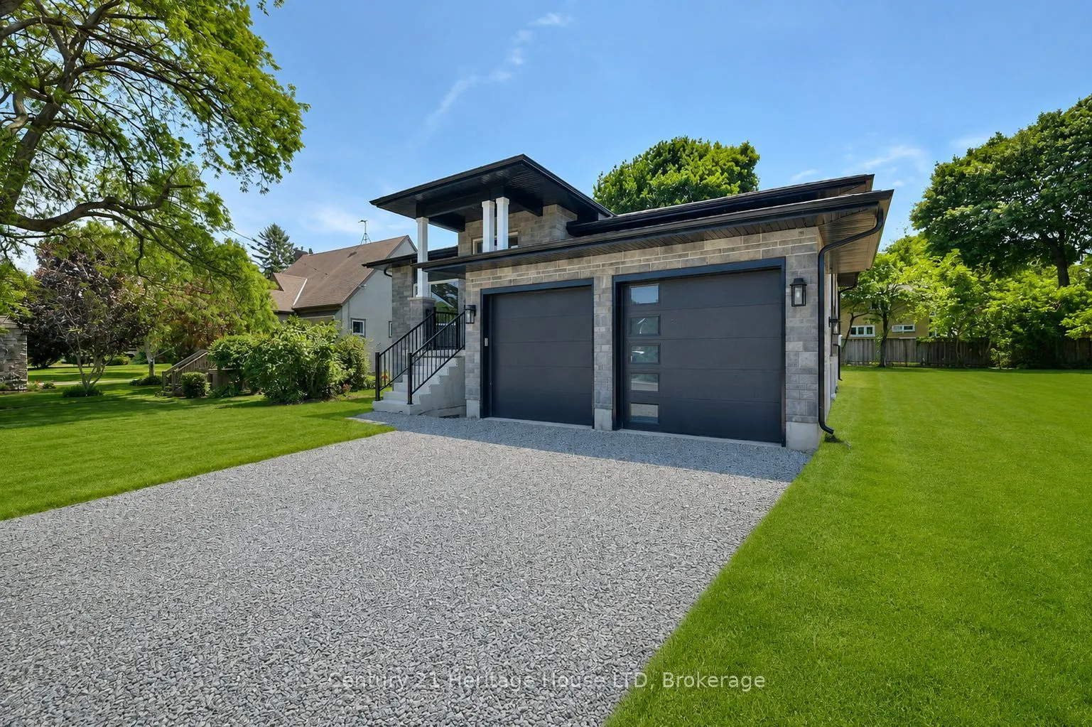 336 Sugarloaf Street